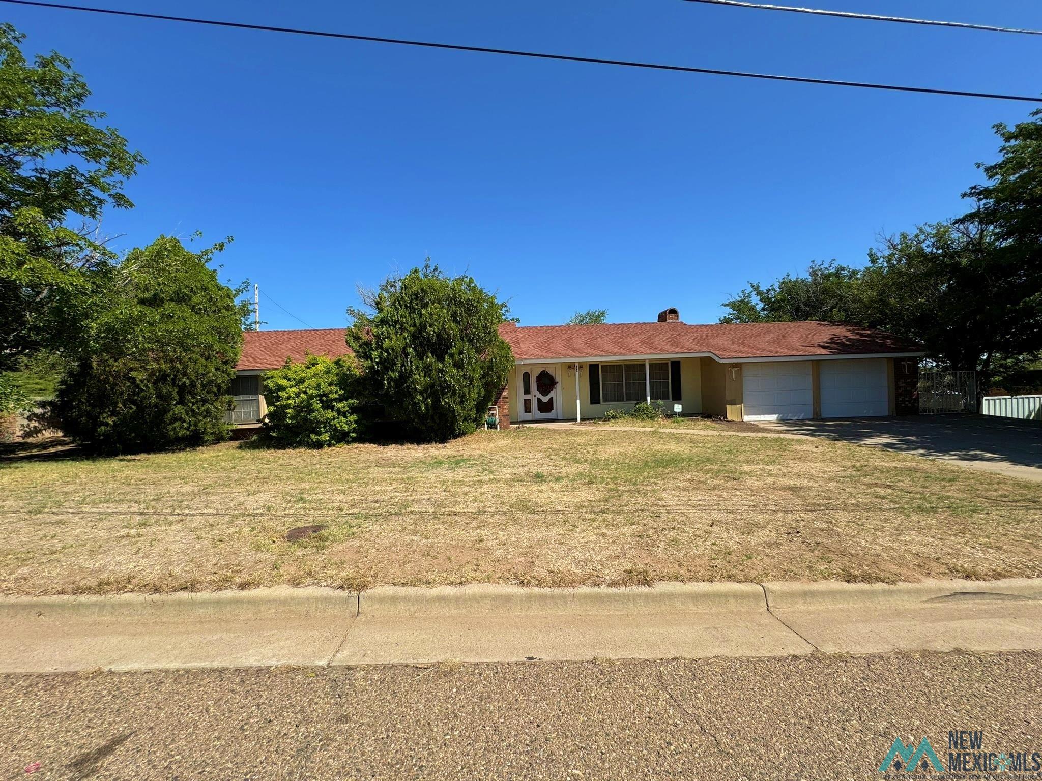 523 W Washington Avenue, Tucumcari, Texas image 2