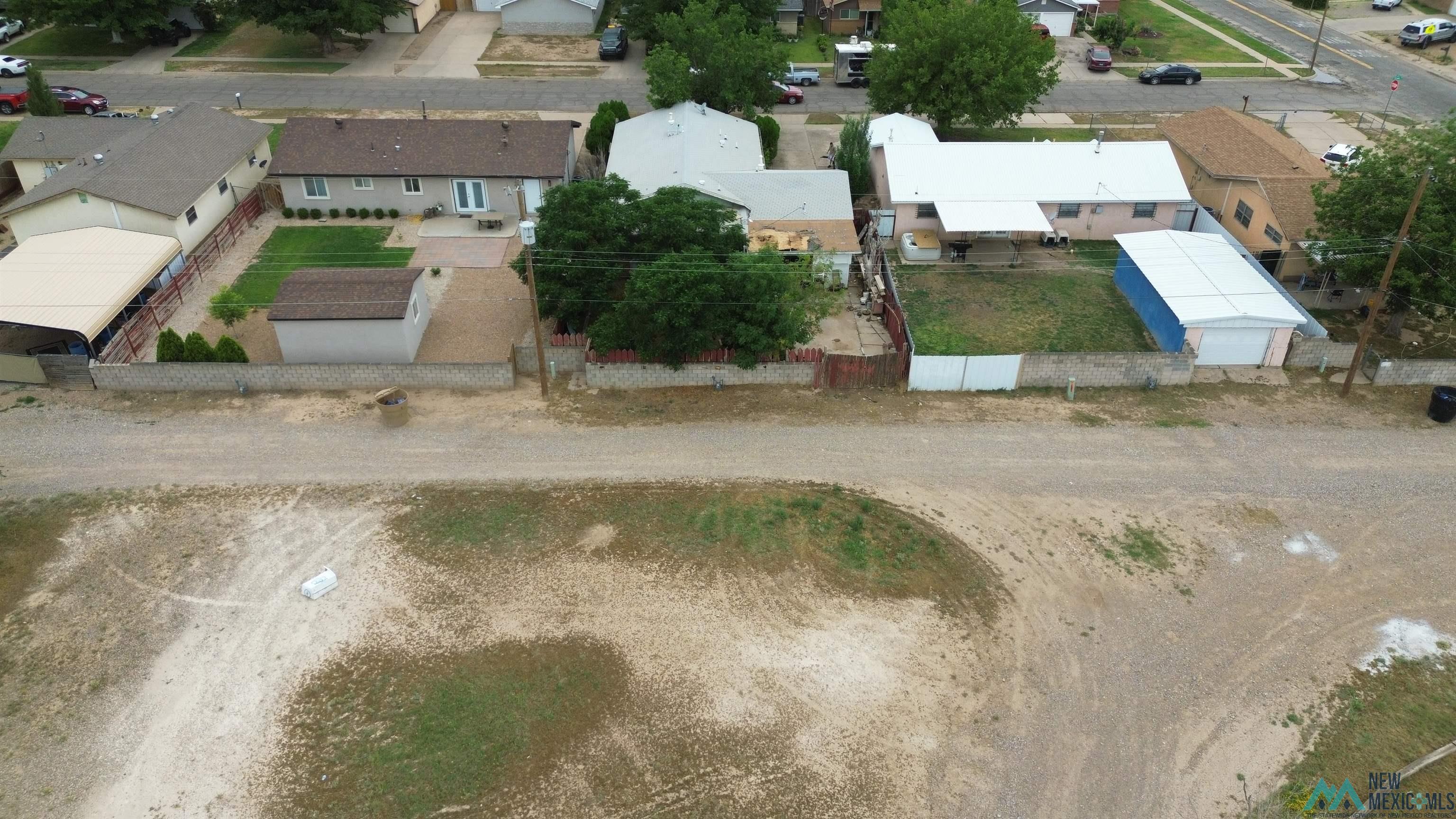 704 W Gayle Street, Roswell, Texas image 8