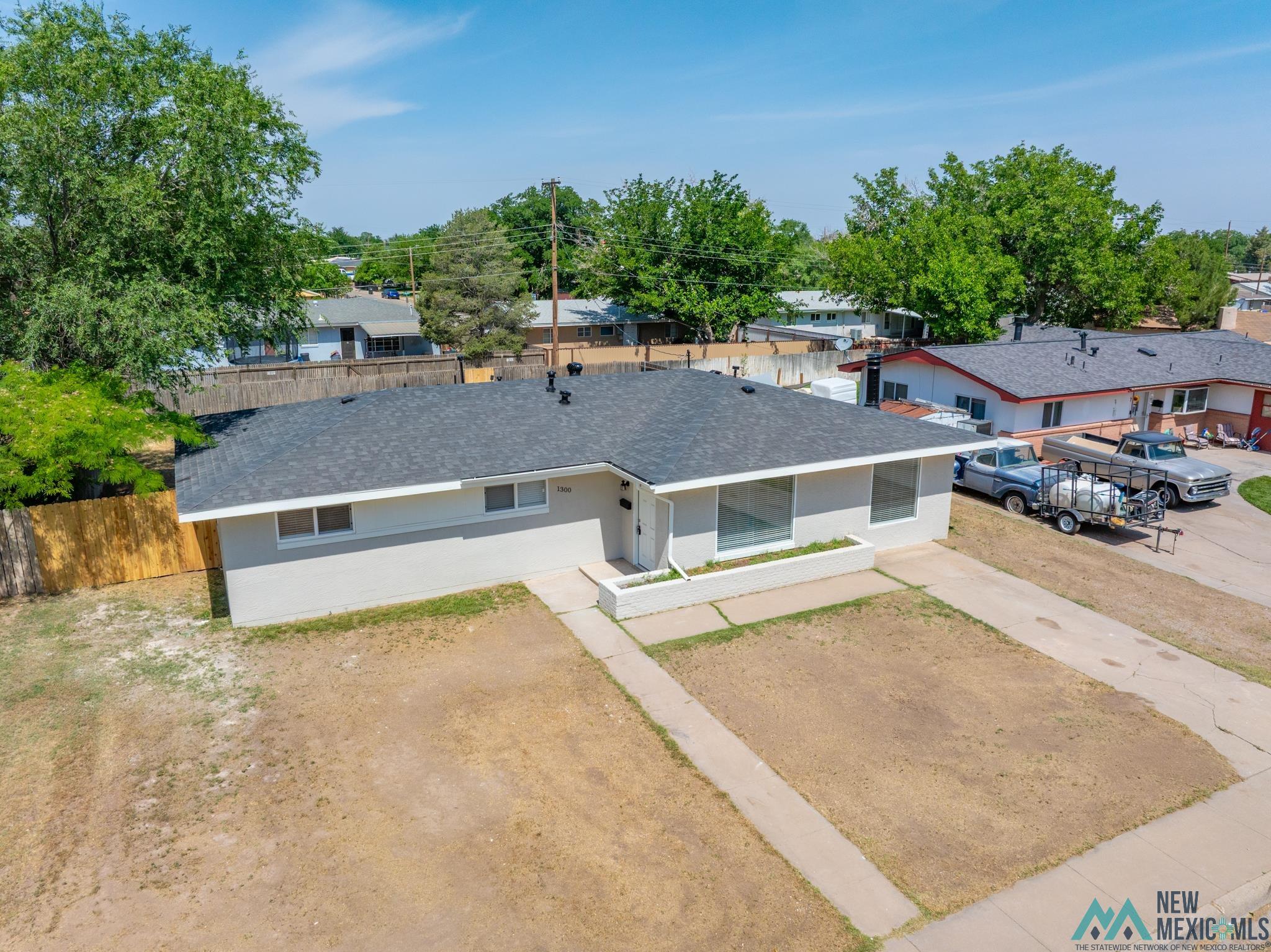 1300 S Michigan Avenue, Roswell, Texas image 5