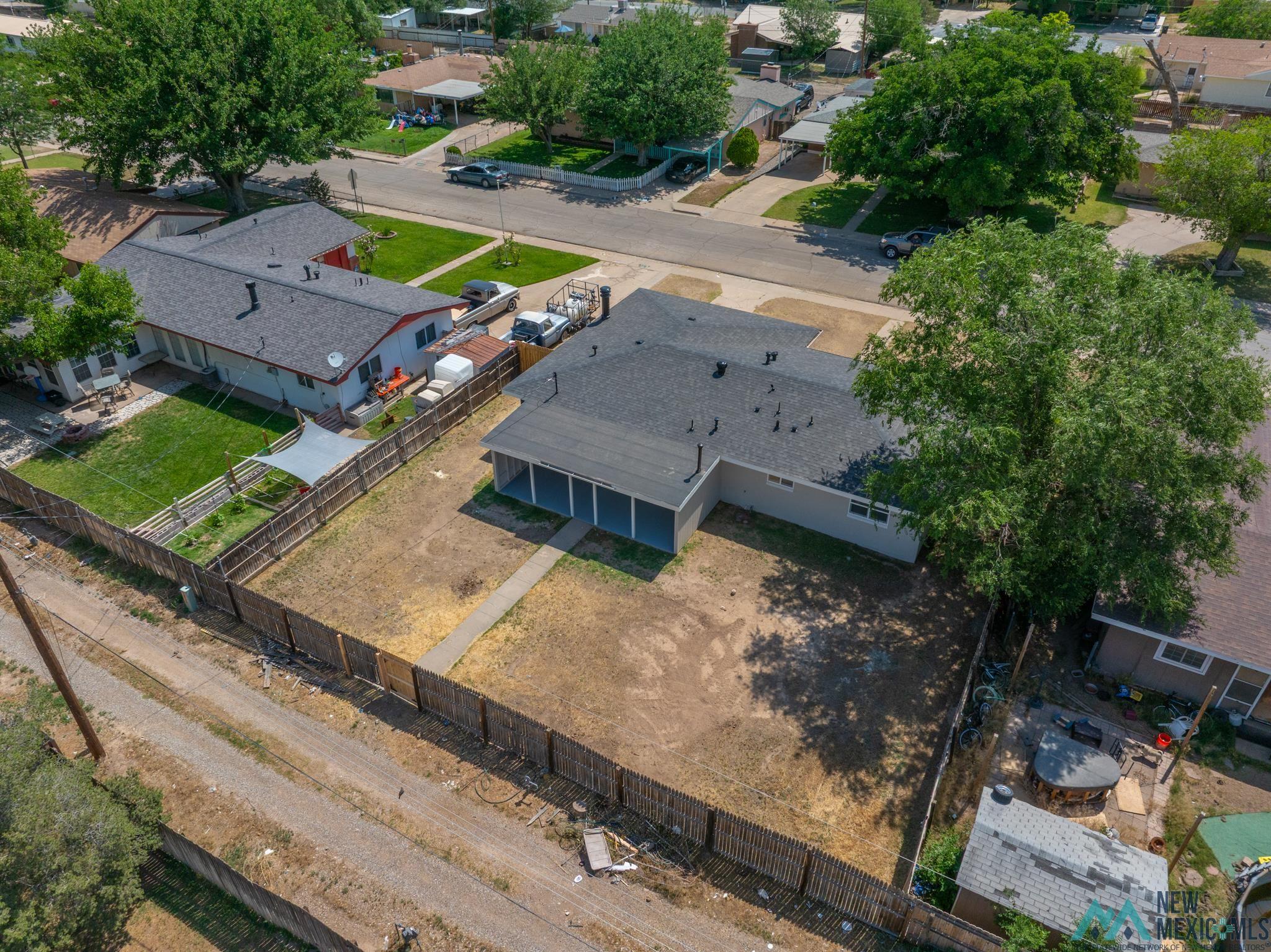 1300 S Michigan Avenue, Roswell, Texas image 12