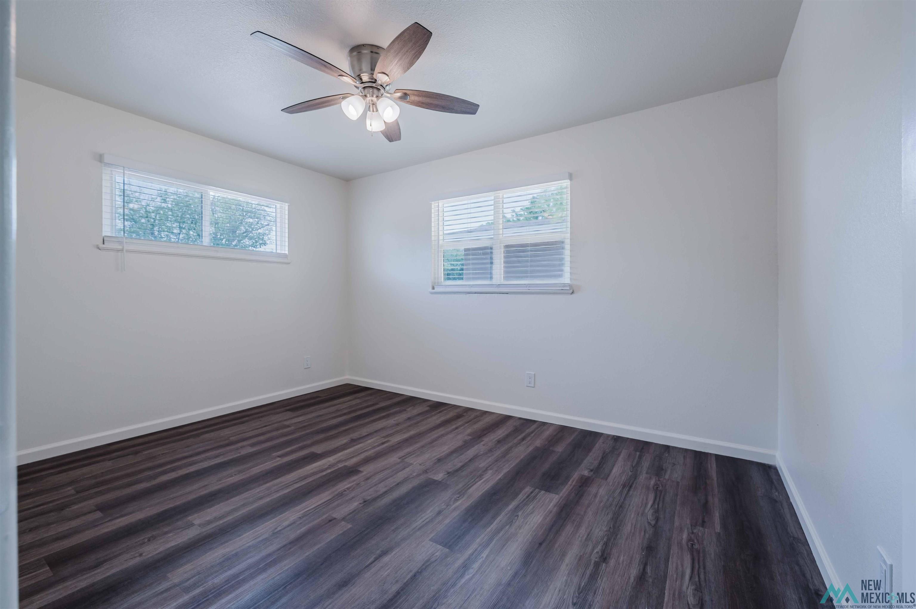 1300 S Michigan Avenue, Roswell, Texas image 43