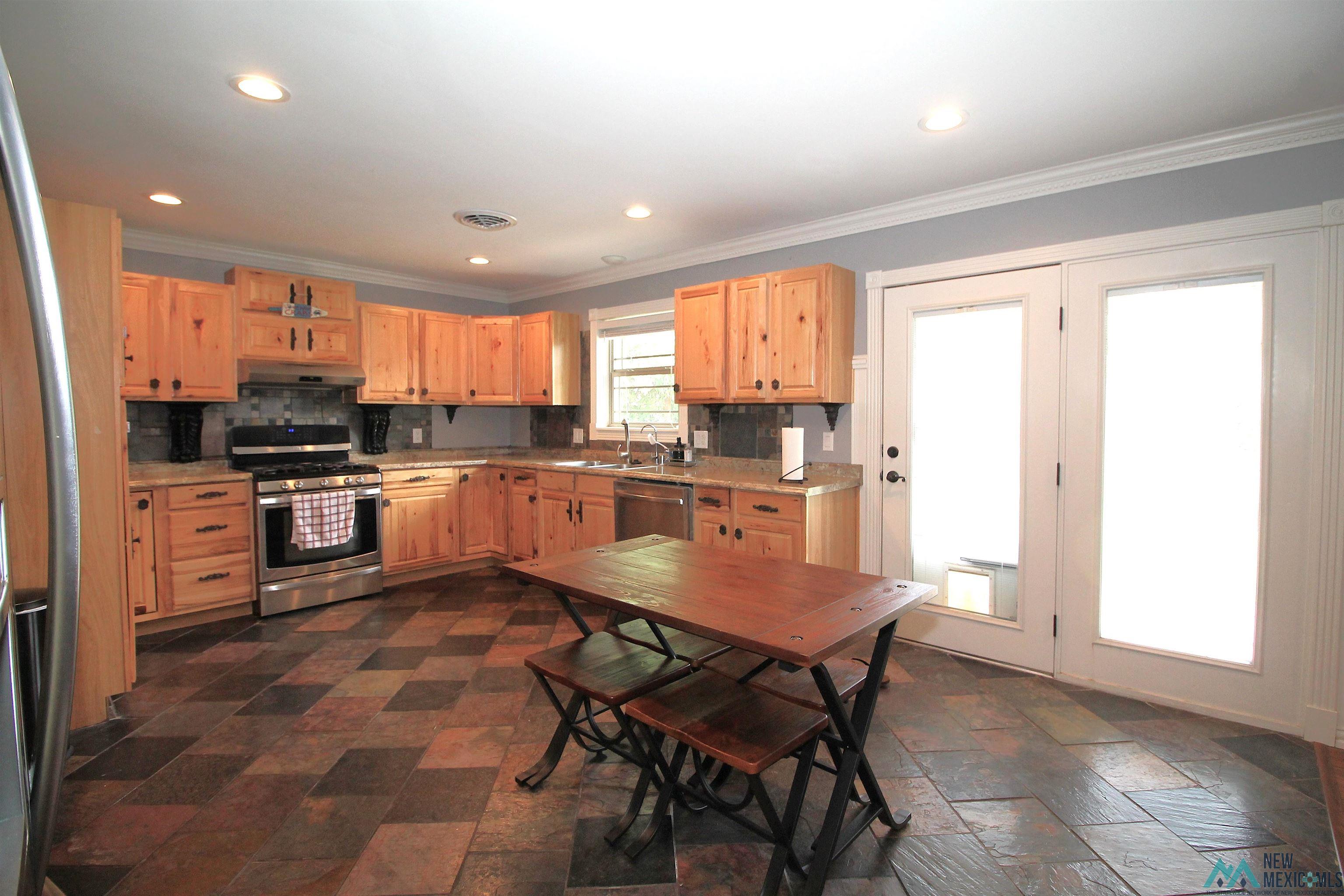 1317 Oakhurst Rd, Clovis, Texas image 4
