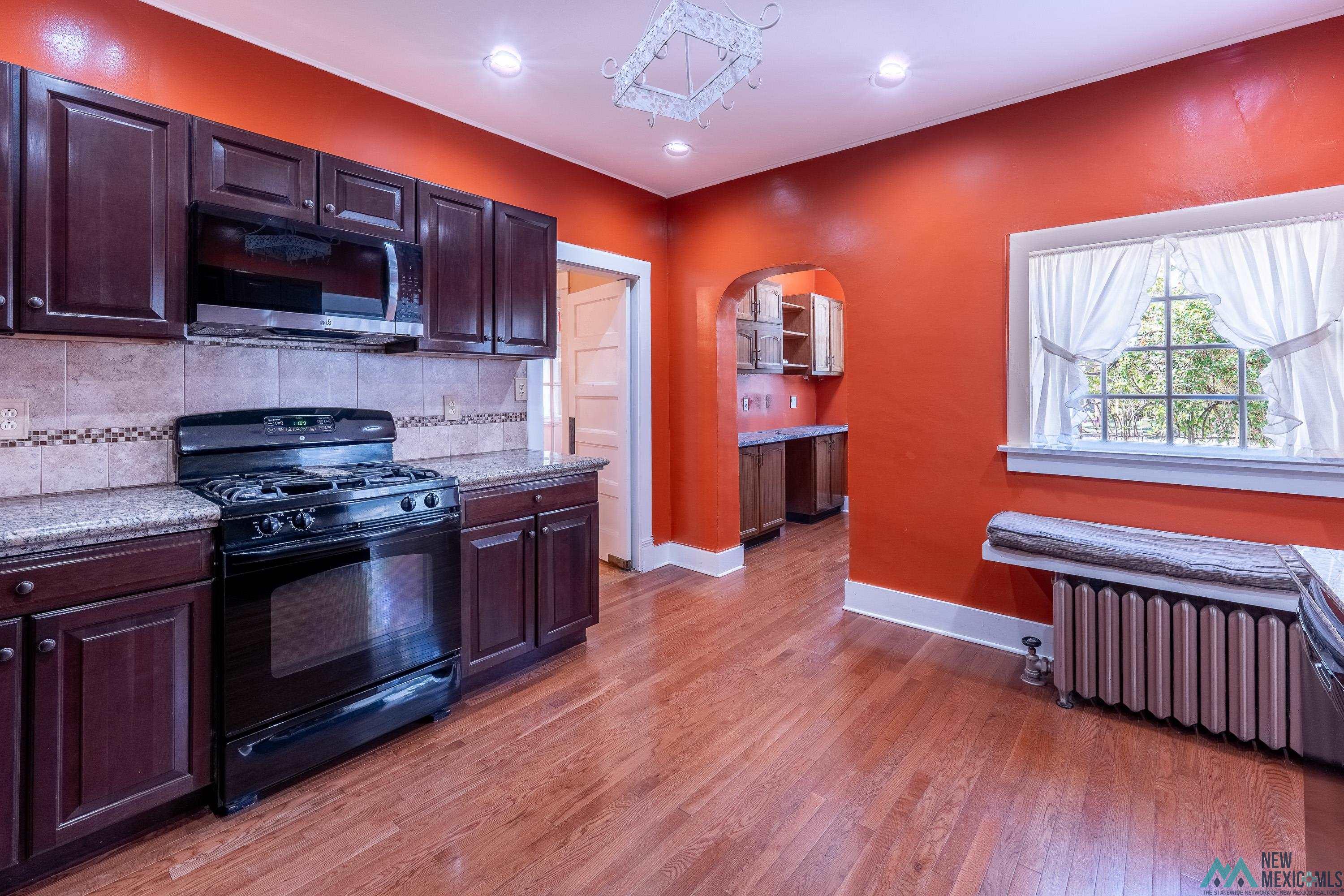 444 S 4th Street, Raton, Texas image 17