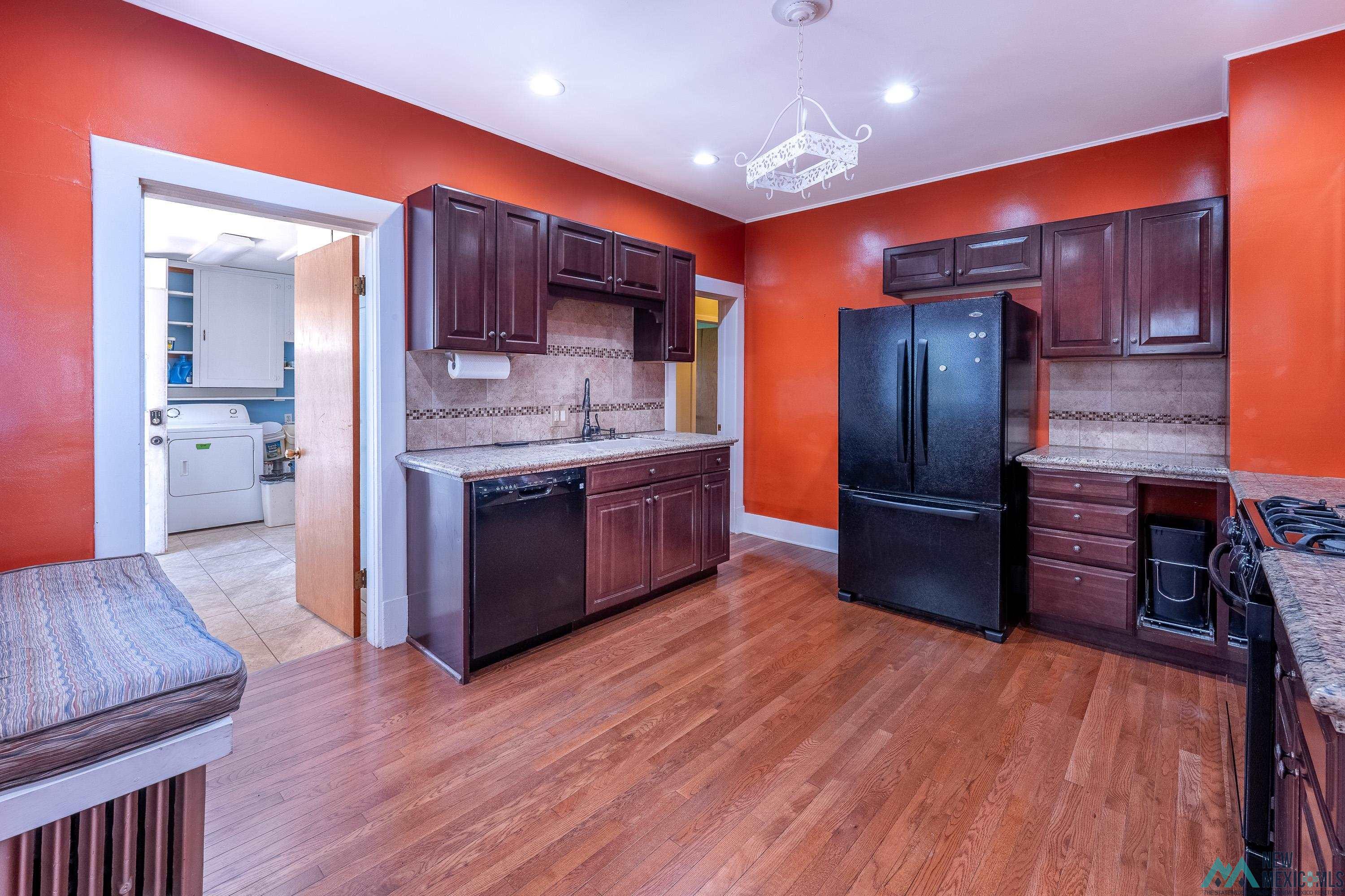 444 S 4th Street, Raton, Texas image 14
