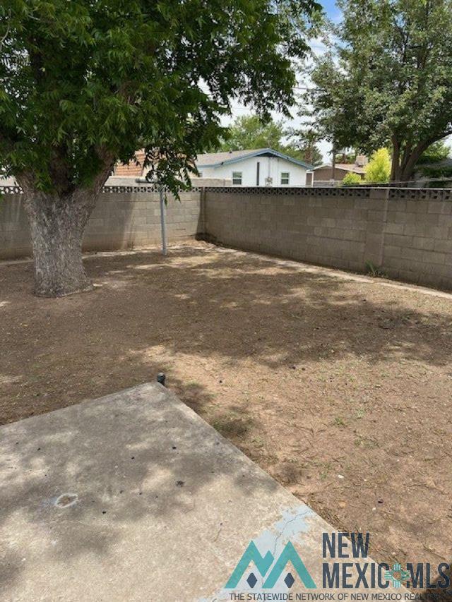 1010 Valverde Street, Carlsbad, Texas image 19