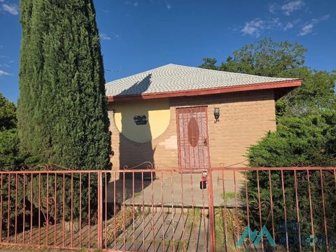 Homes For Sale - 414 S Platinum Street<br/> Deming, NM 88030