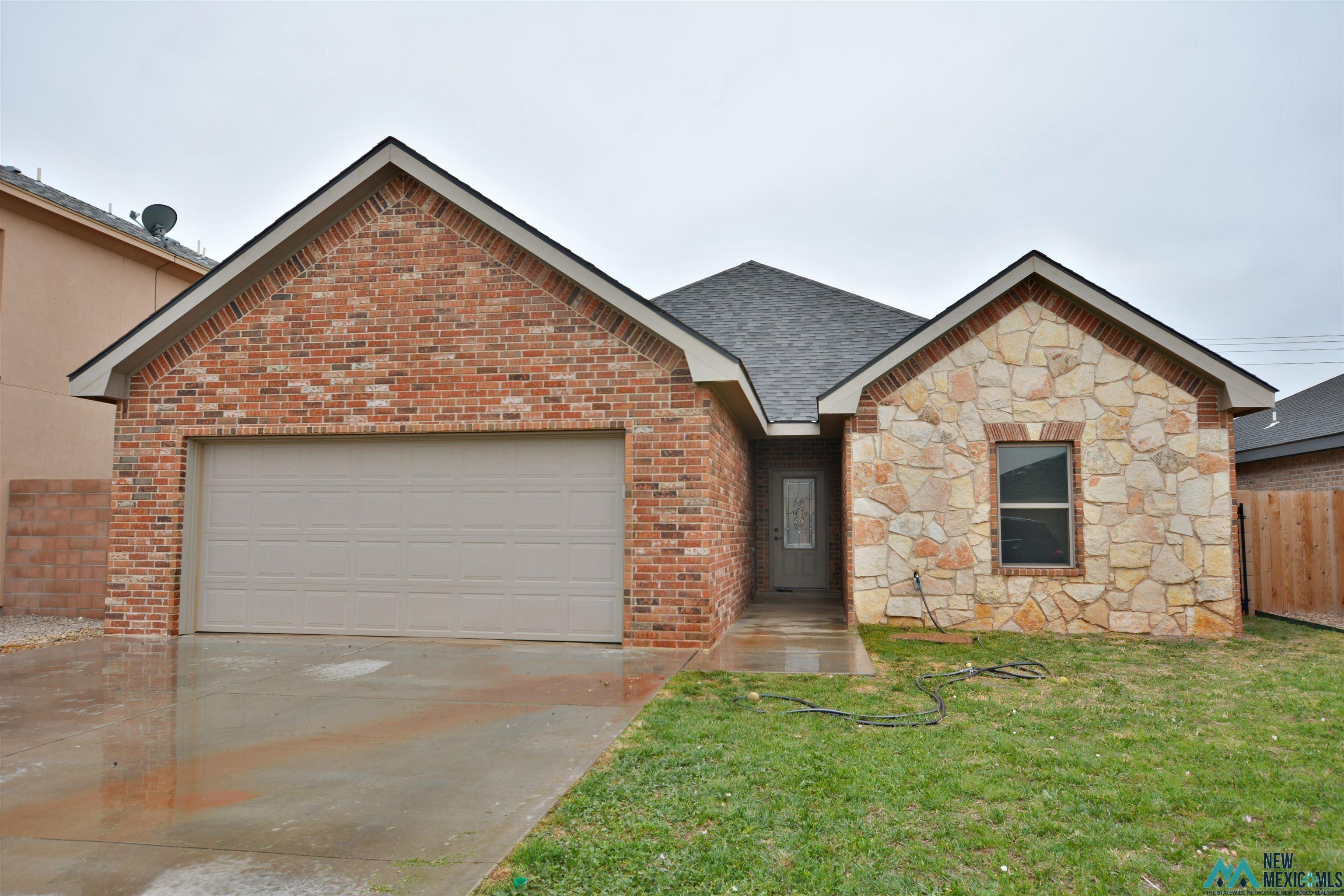 2404 Joes Lane, Clovis, Texas image 1