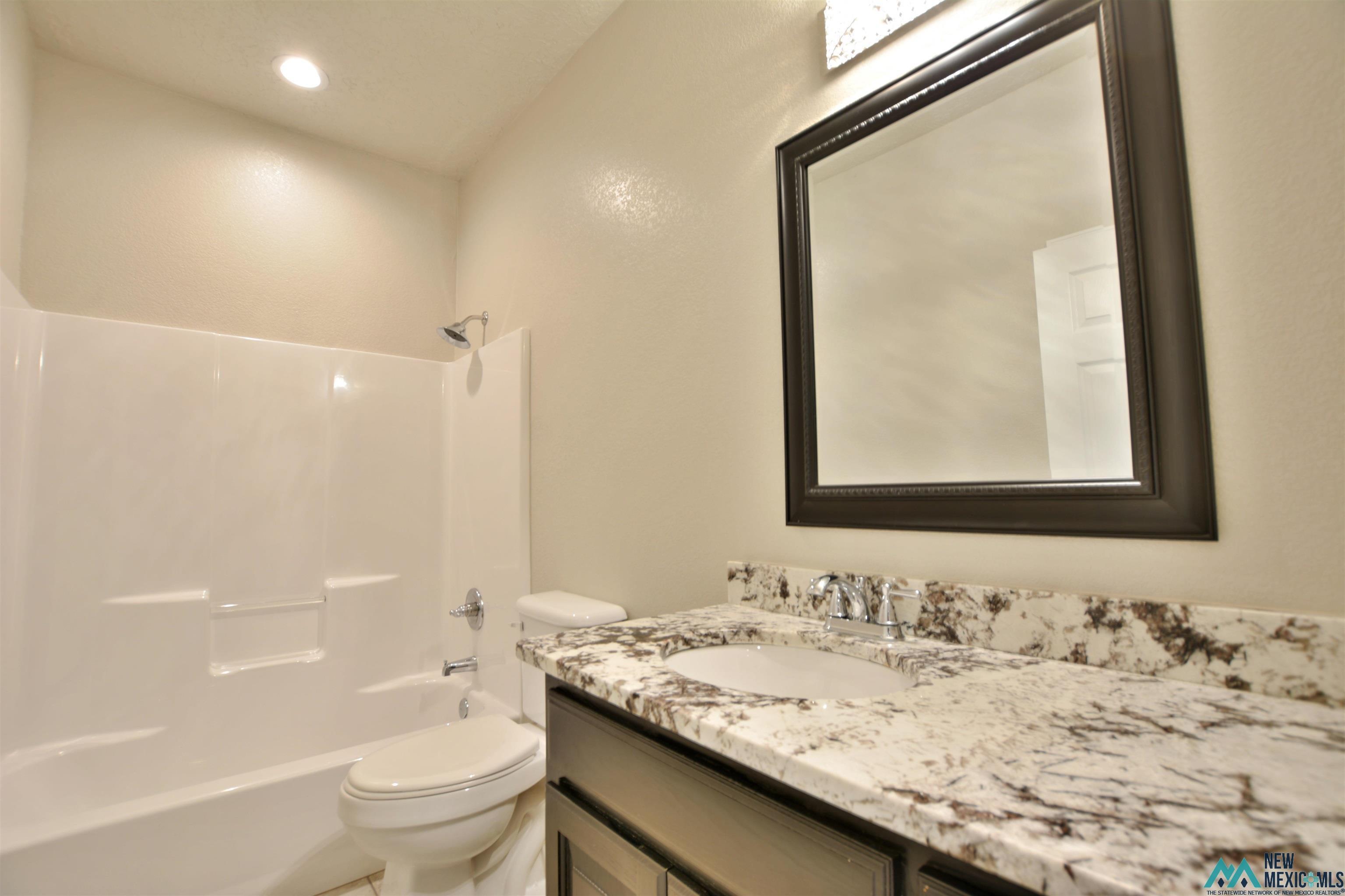 2404 Joes Lane, Clovis, Texas image 12