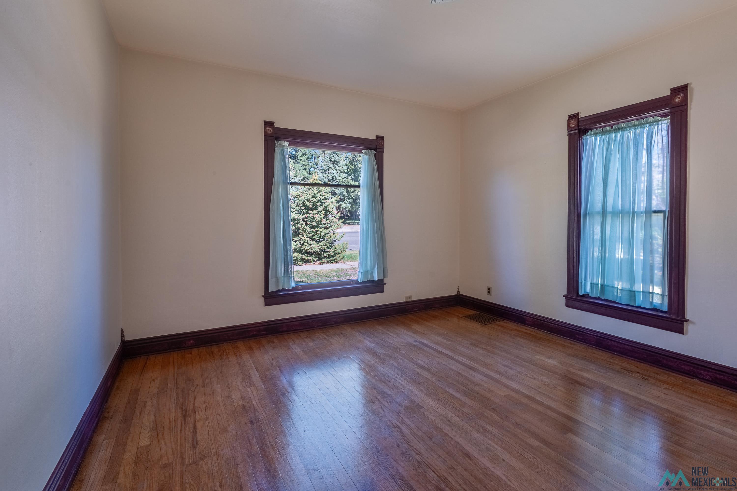623 S 4th Road, Raton, New Mexico image 11
