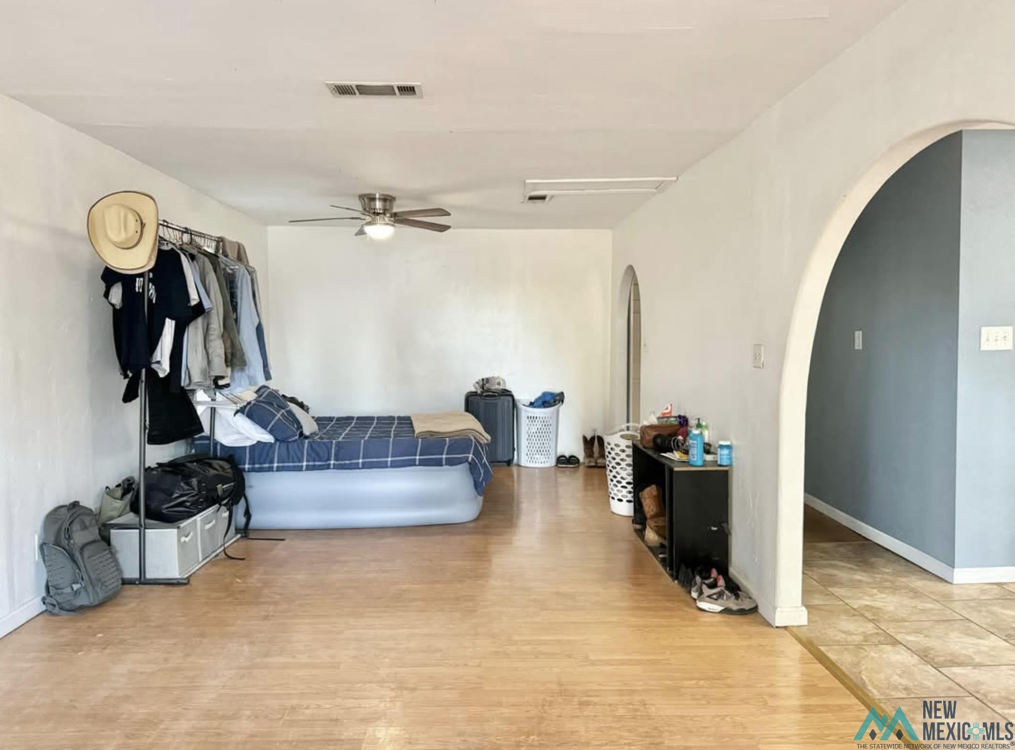 201 Apache Drive, Hobbs, Texas image 3