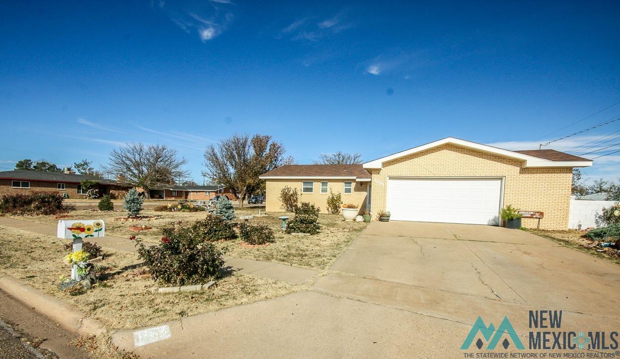 1004 W Yucca Ave, Clovis, Texas image 4