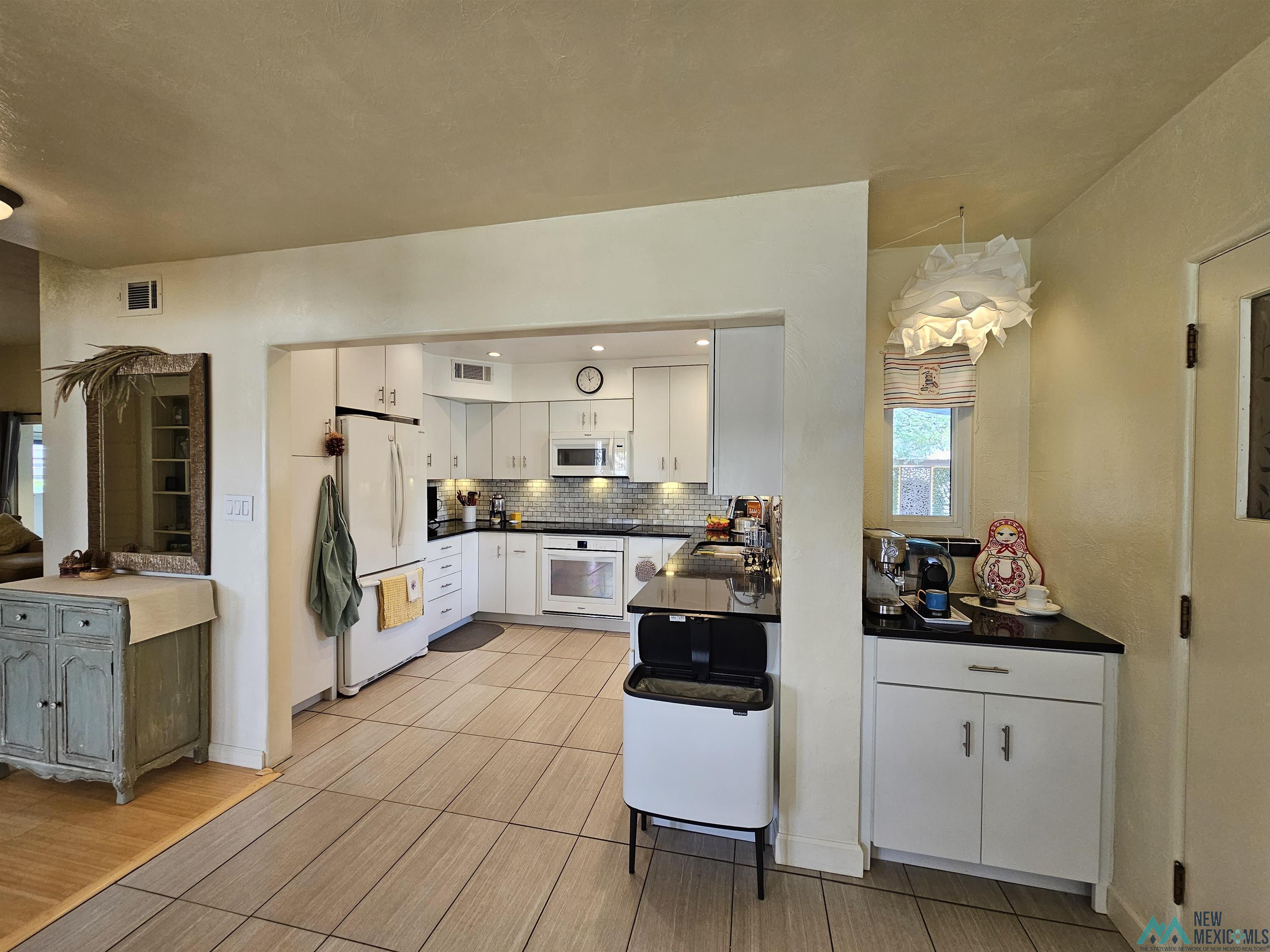 1131 Tracy Place, Carlsbad, Texas image 8