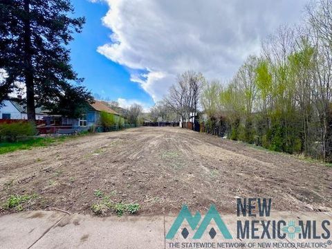 Vacant Land For Sale - 632 N 2nd Street<br/> Raton, NM 87740