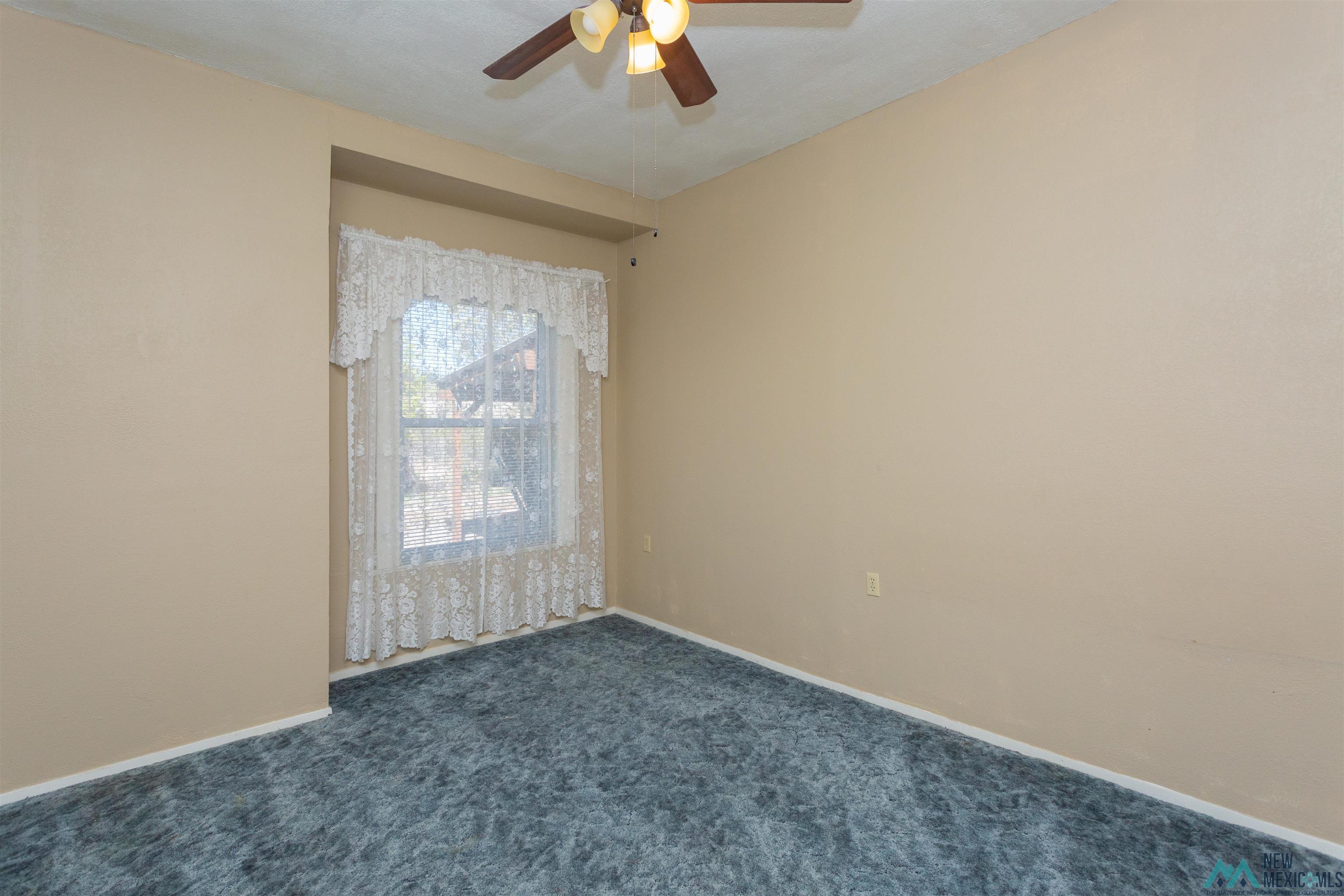 5703 W 2nd Street, Roswell, New Mexico image 30