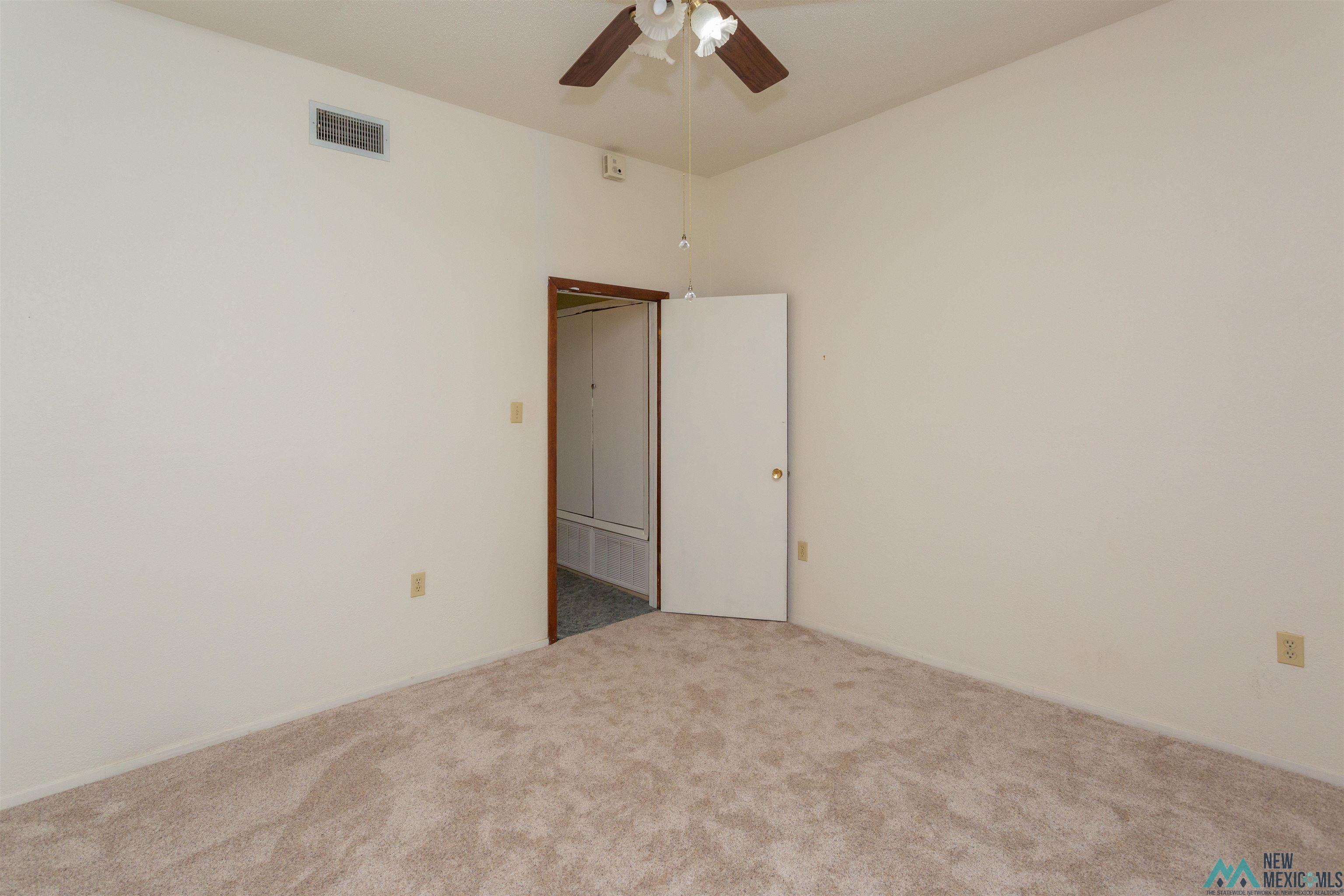 5703 W 2nd Street, Roswell, New Mexico image 36