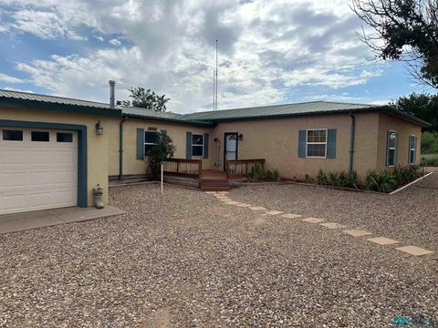 Homes For Sale - 104 Shawnee Rd<br/> Quay County, Logan, NM 88426