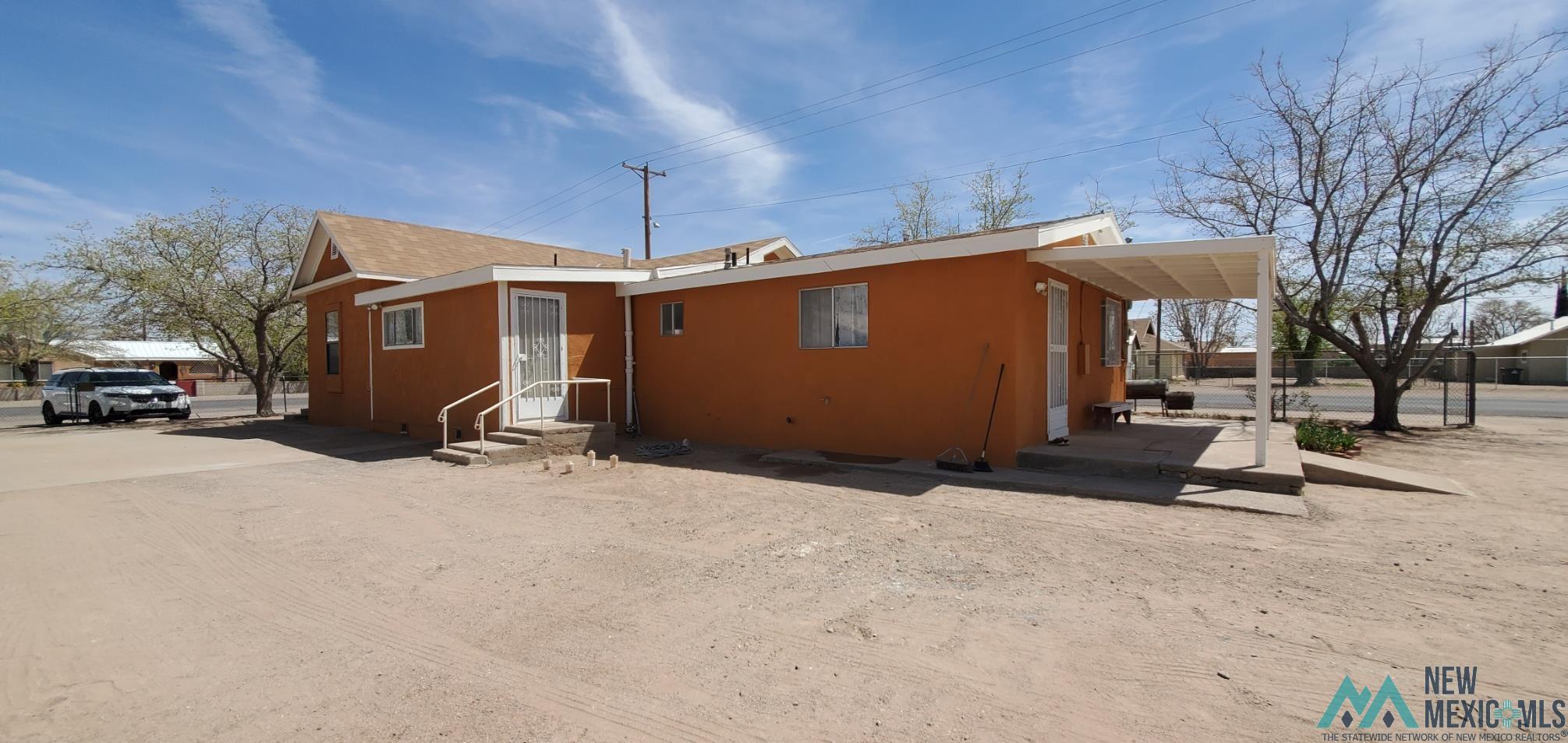 624 S Diamond Avenue, Deming, New Mexico image 2