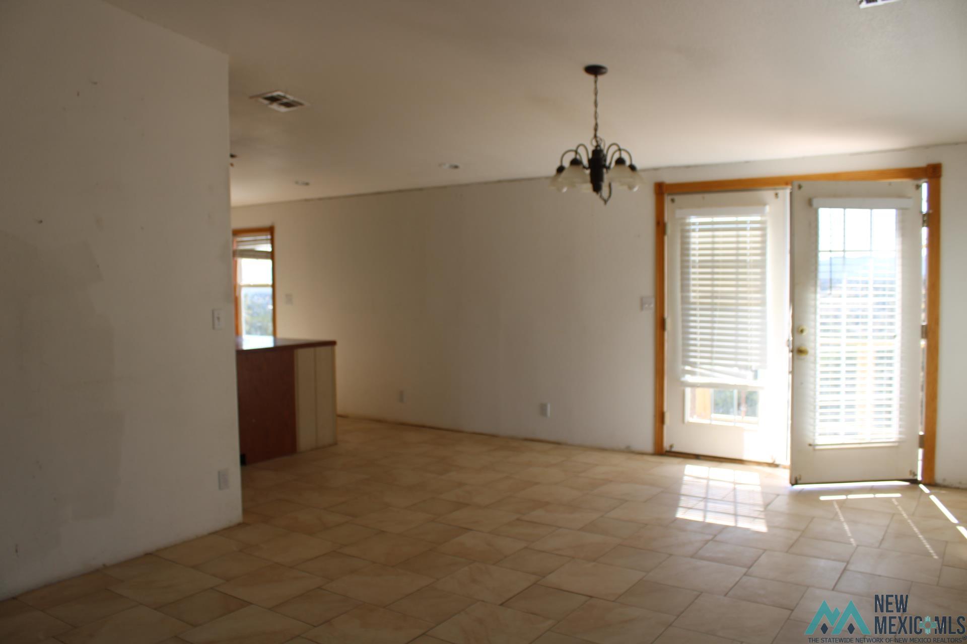 105 N Elias Rd, Arenas Valley, Texas image 3