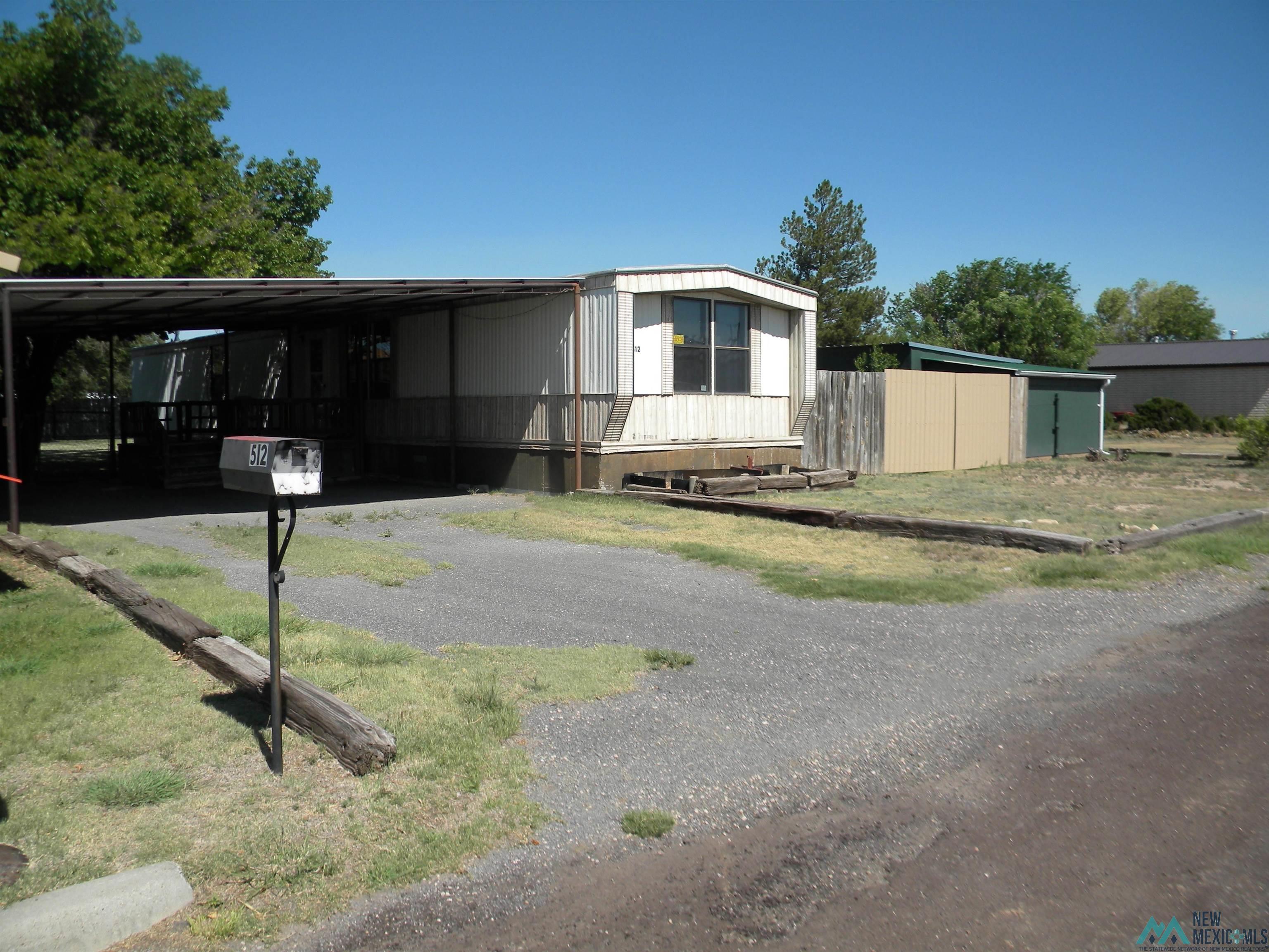 512 Miera St, Clayton, New Mexico image 1