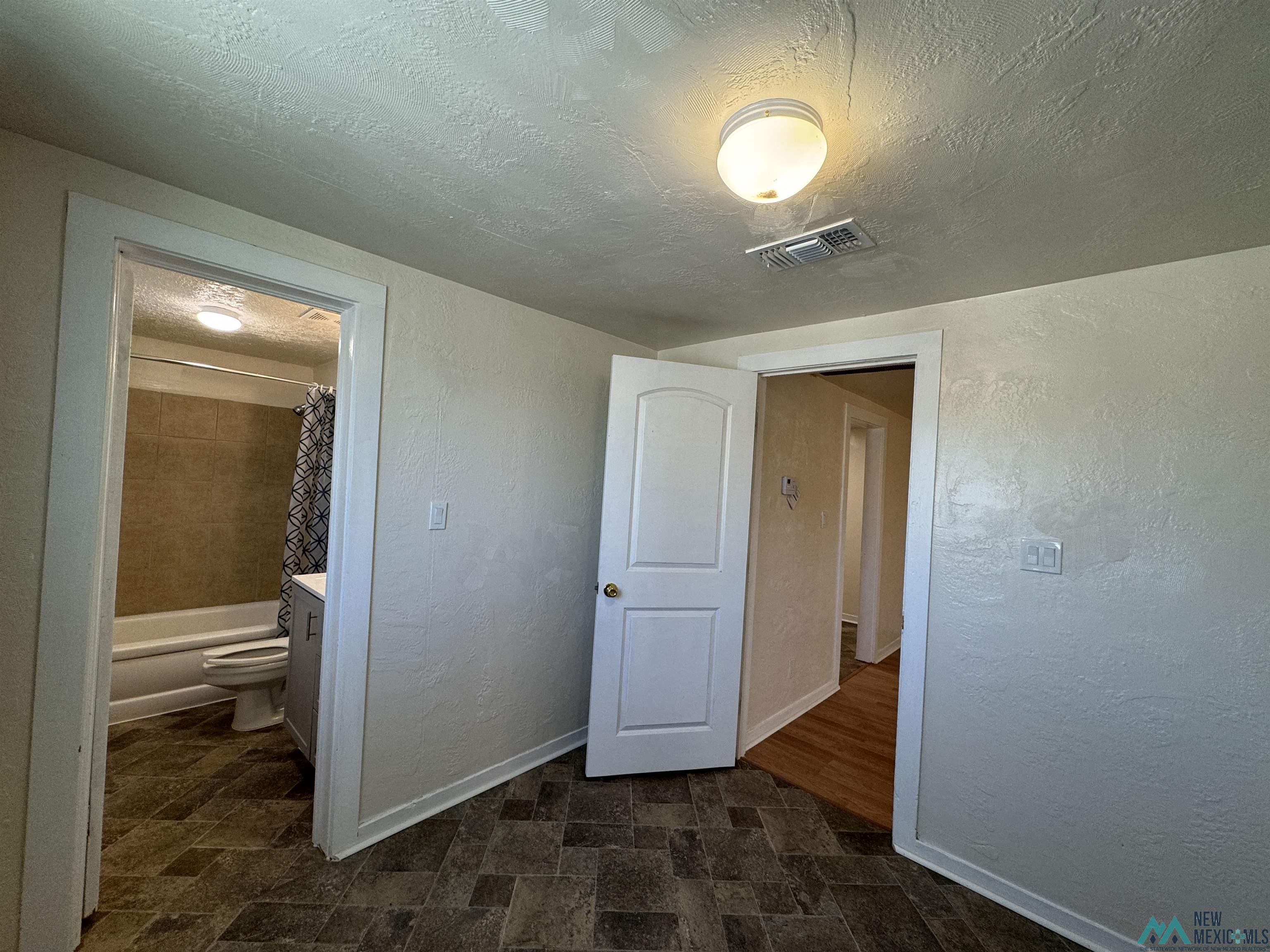 309 E Deming Street, Roswell, New Mexico image 16