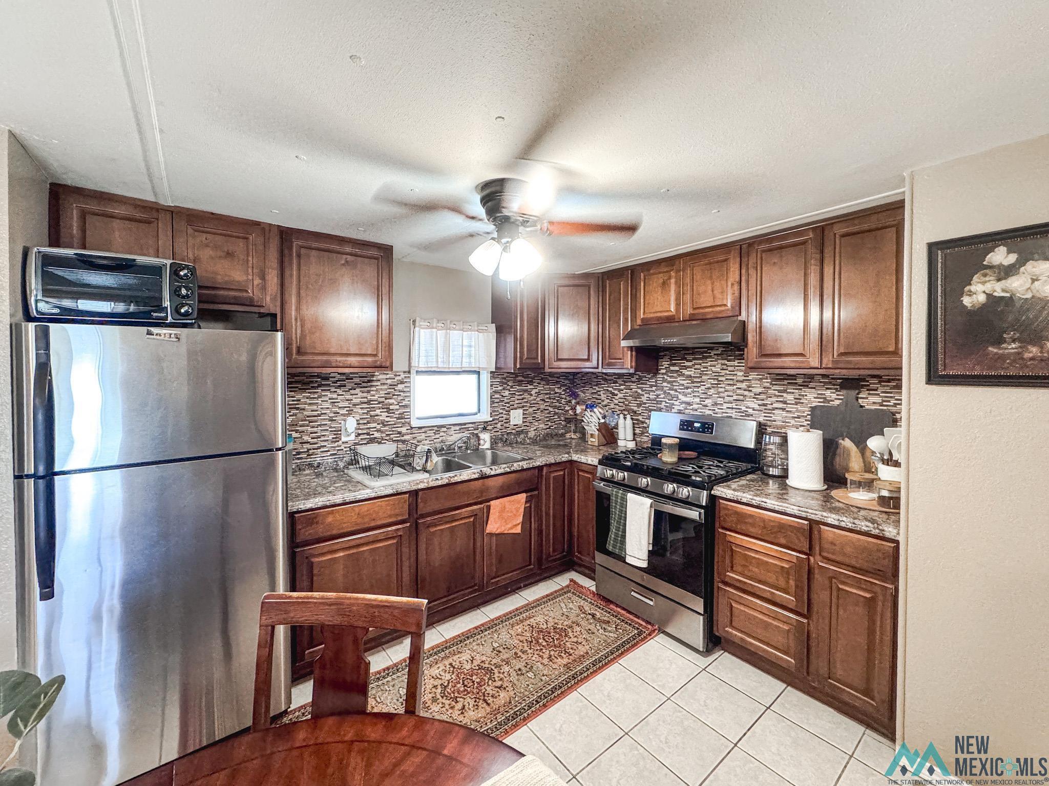 343 Tee Pan Street, Roswell, Texas image 5