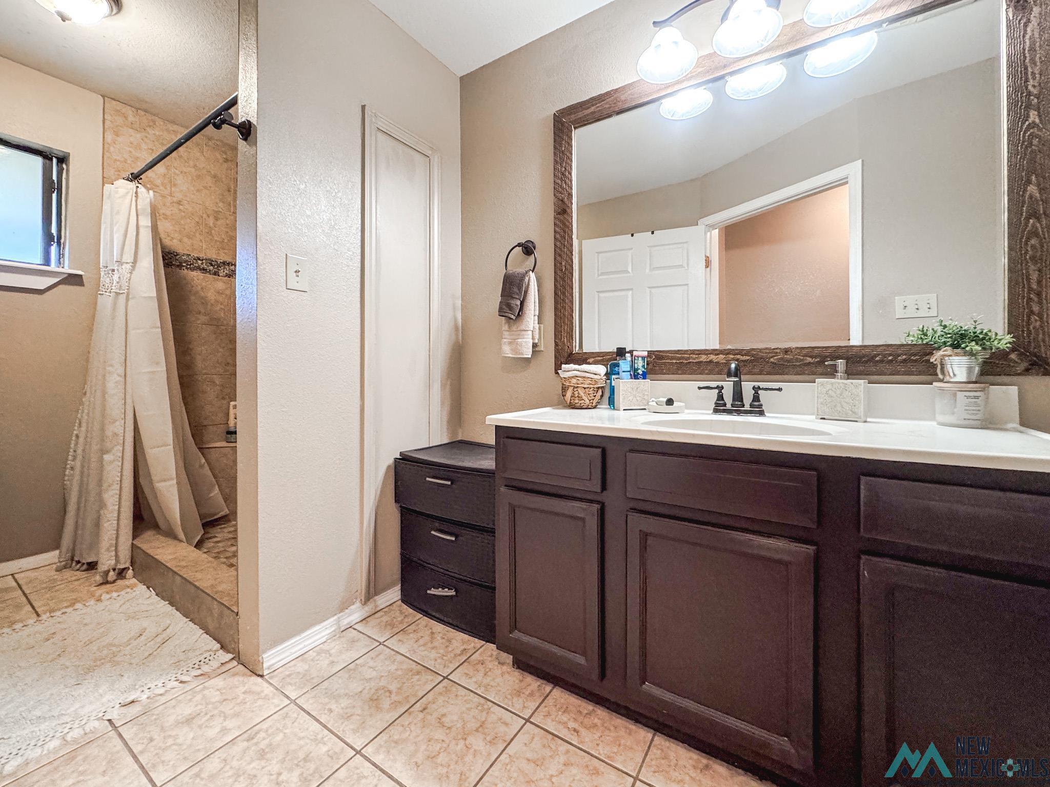 343 Tee Pan Street, Roswell, Texas image 13