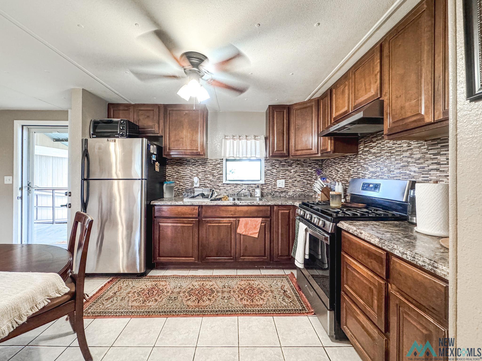343 Tee Pan Street, Roswell, Texas image 6