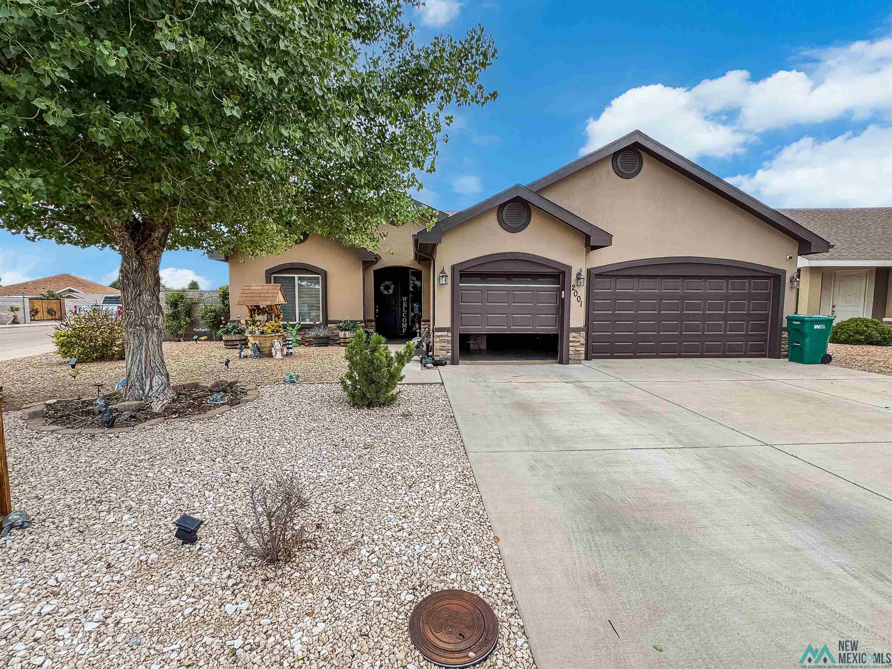 2001 N Homestead Drive, Hobbs, New Mexico image 1