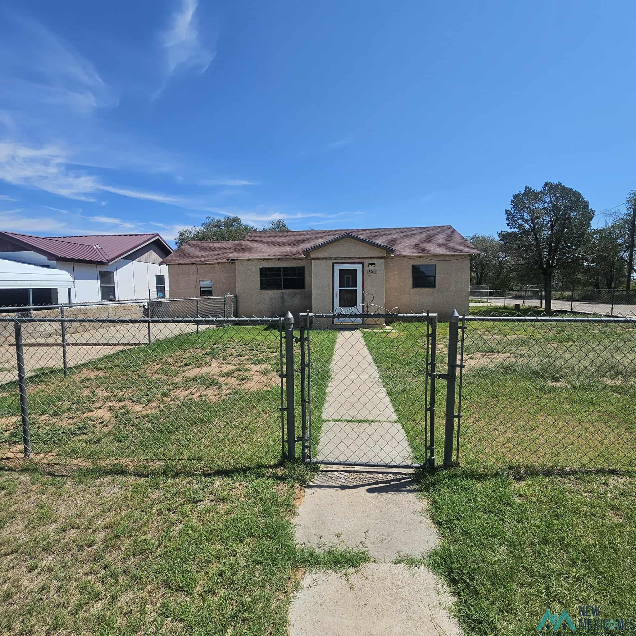 Portales, New Mexico 88130, United States, 3 Bedrooms Bedrooms, ,1 BathroomBathrooms,Residential,Active,204774