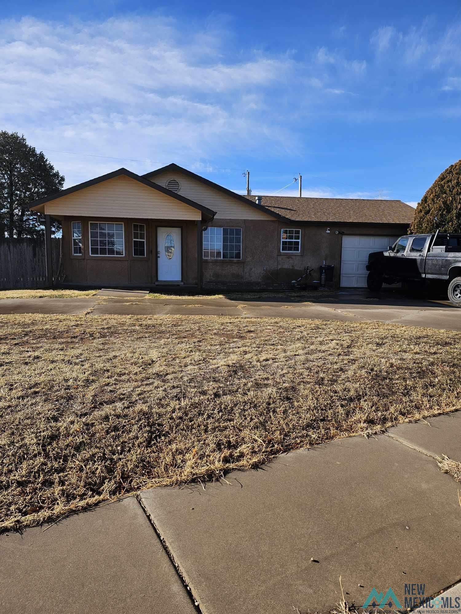 Clovis, New Mexico 88101, United States, 3 Bedrooms Bedrooms, ,2 BathroomsBathrooms,Residential,Pending,66011