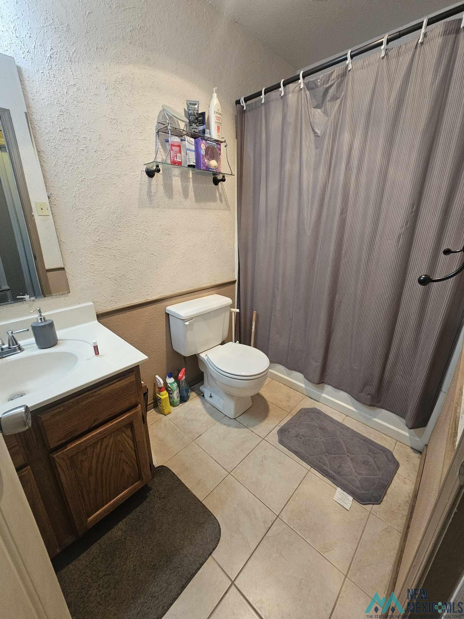 Clovis, New Mexico 88101, United States, 3 Bedrooms Bedrooms, ,2 BathroomsBathrooms,Residential,Pending,66011