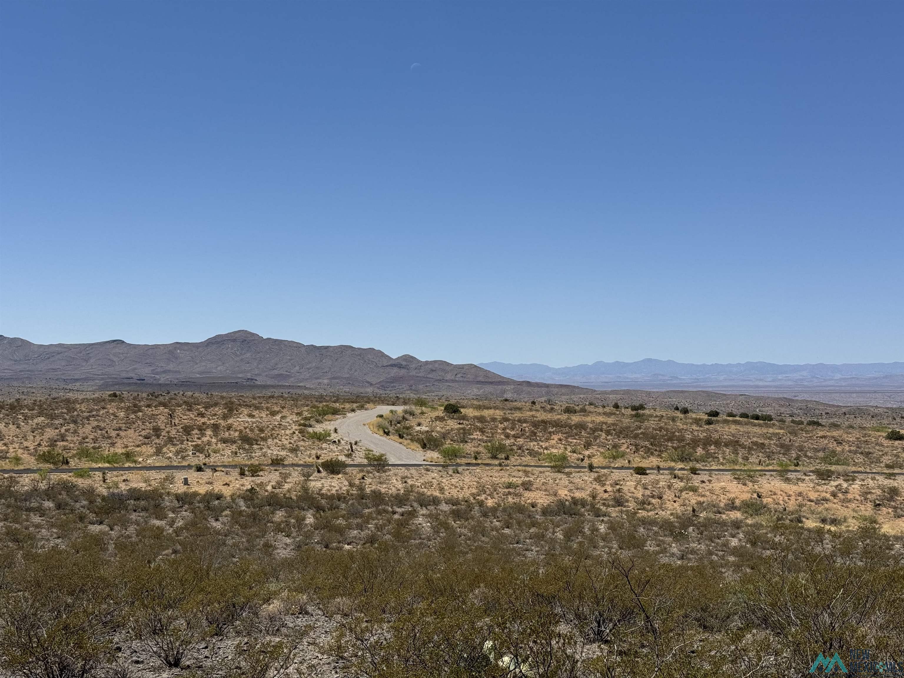 43 Champagne Road, Truth Or Consequences, Texas image 2