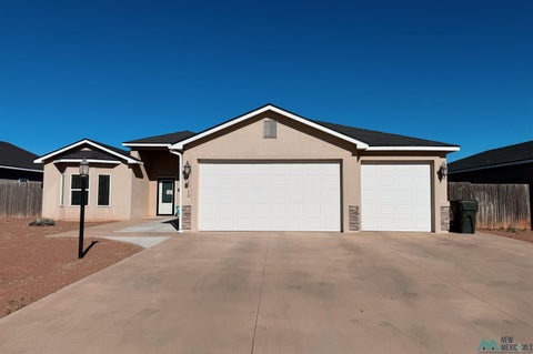 Mobile Home For Sale - 1713 College Drive<br/> Clovis, NM 88101