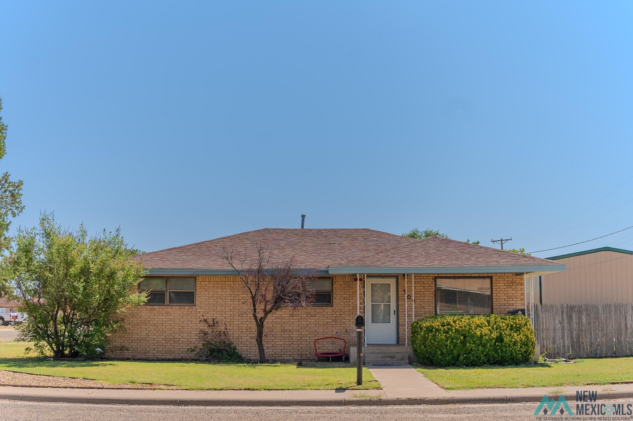 107 W 19th Street, Portales, New Mexico image 1