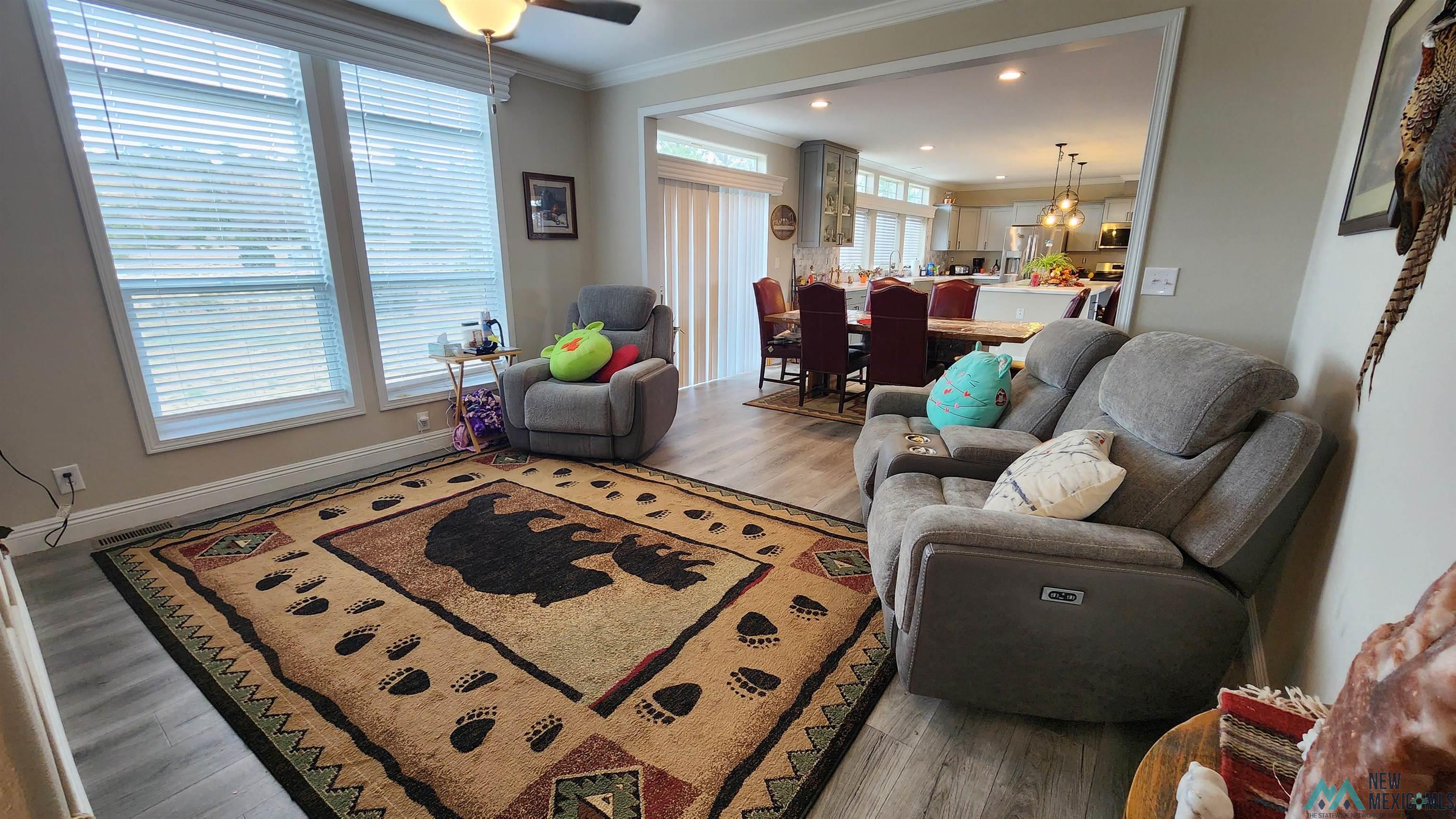 325 E Pinehaven Road, Vanderwagen, Texas image 11