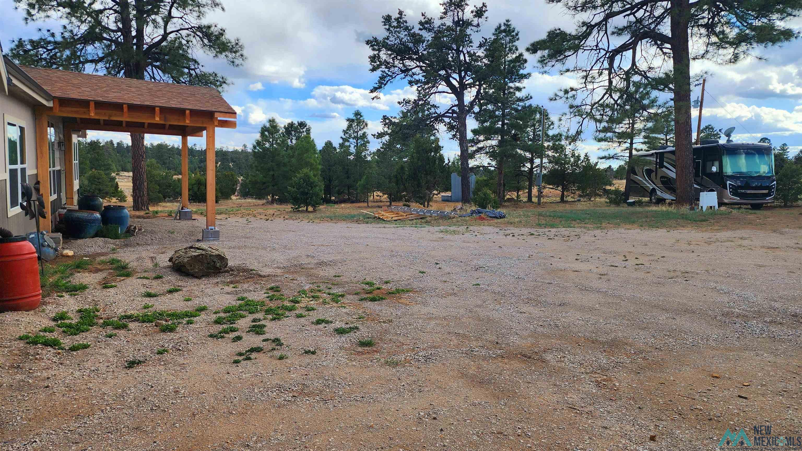 325 E Pinehaven Road, Vanderwagen, Texas image 22