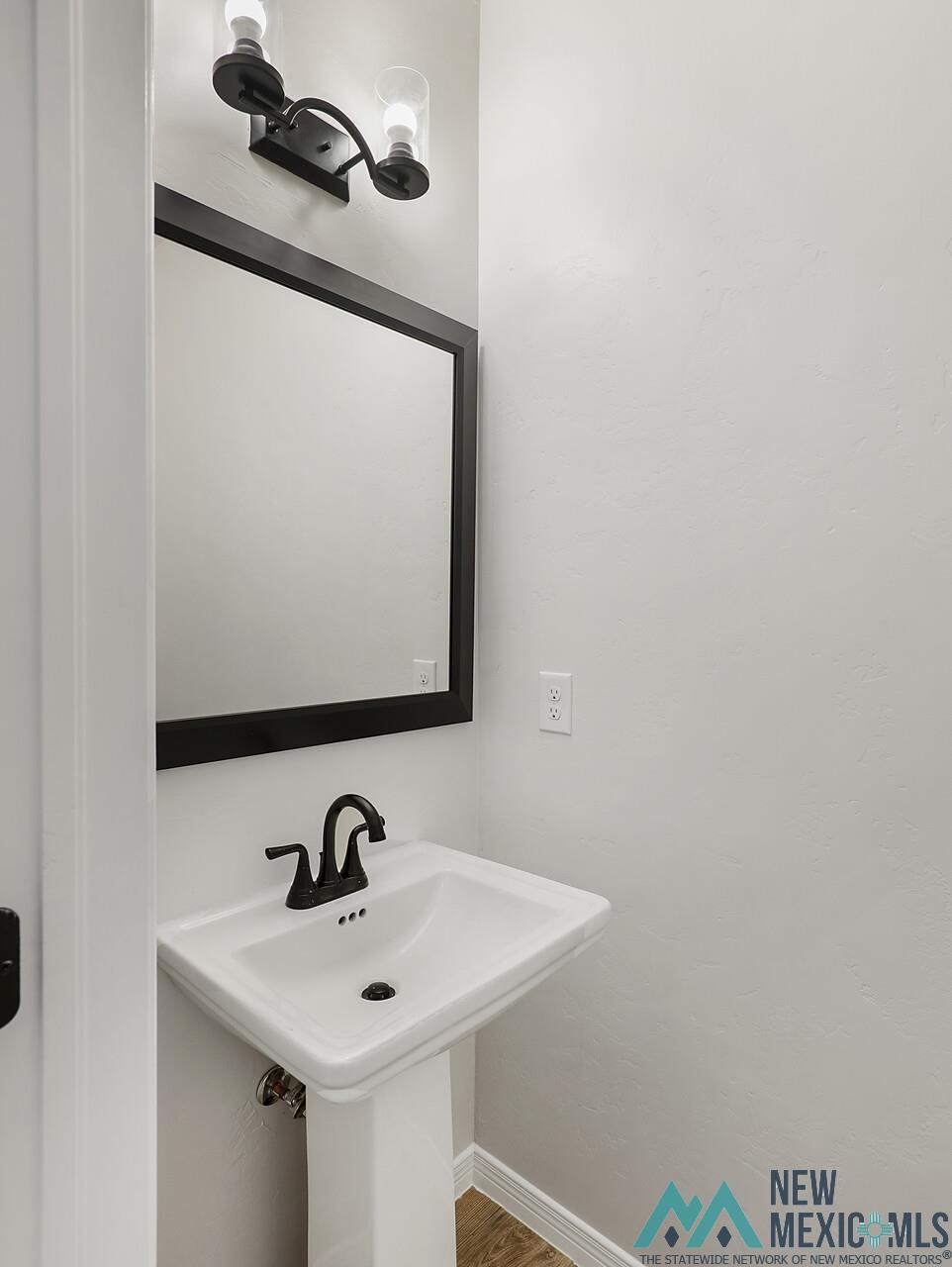 3807 Baler Lane, Carlsbad, New Mexico image 25