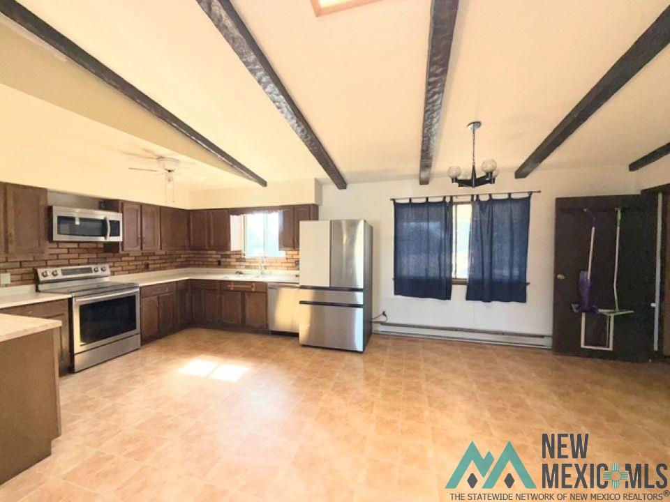 213 Turf Drive, Raton, New Mexico image 5
