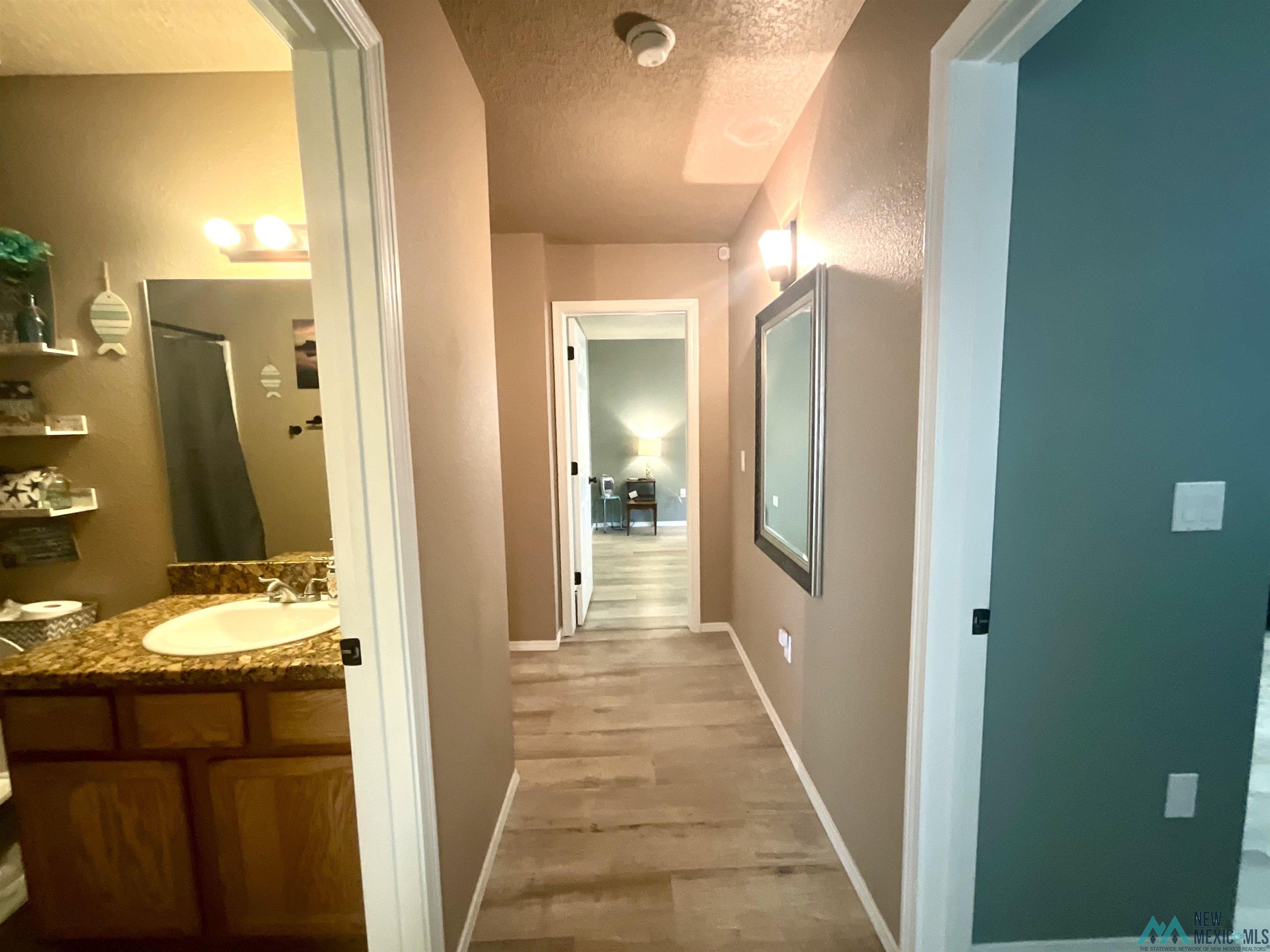 233 Crestwood Court, Gallup, Texas image 12