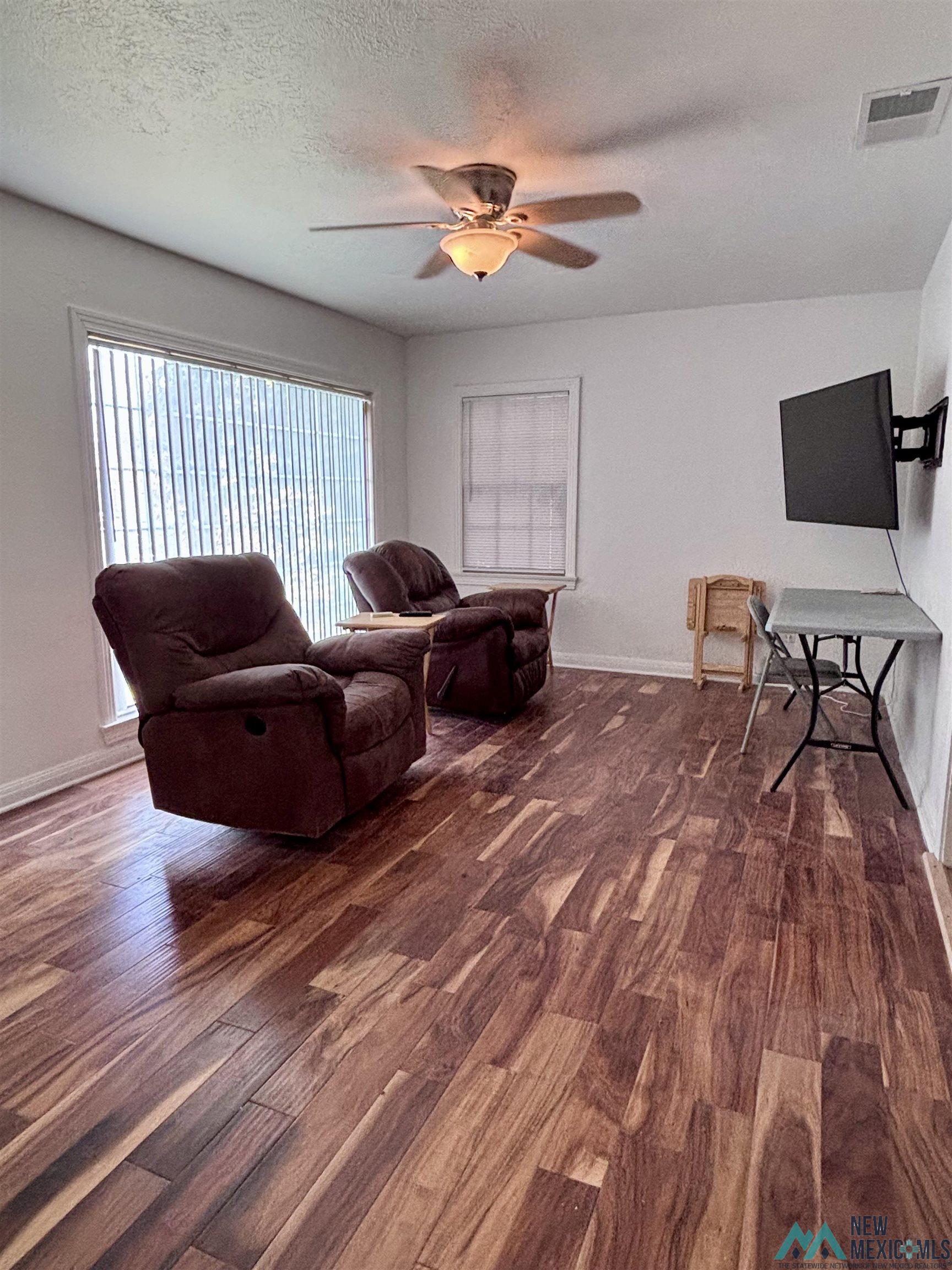 306 E Church Street, Carlsbad, New Mexico image 2