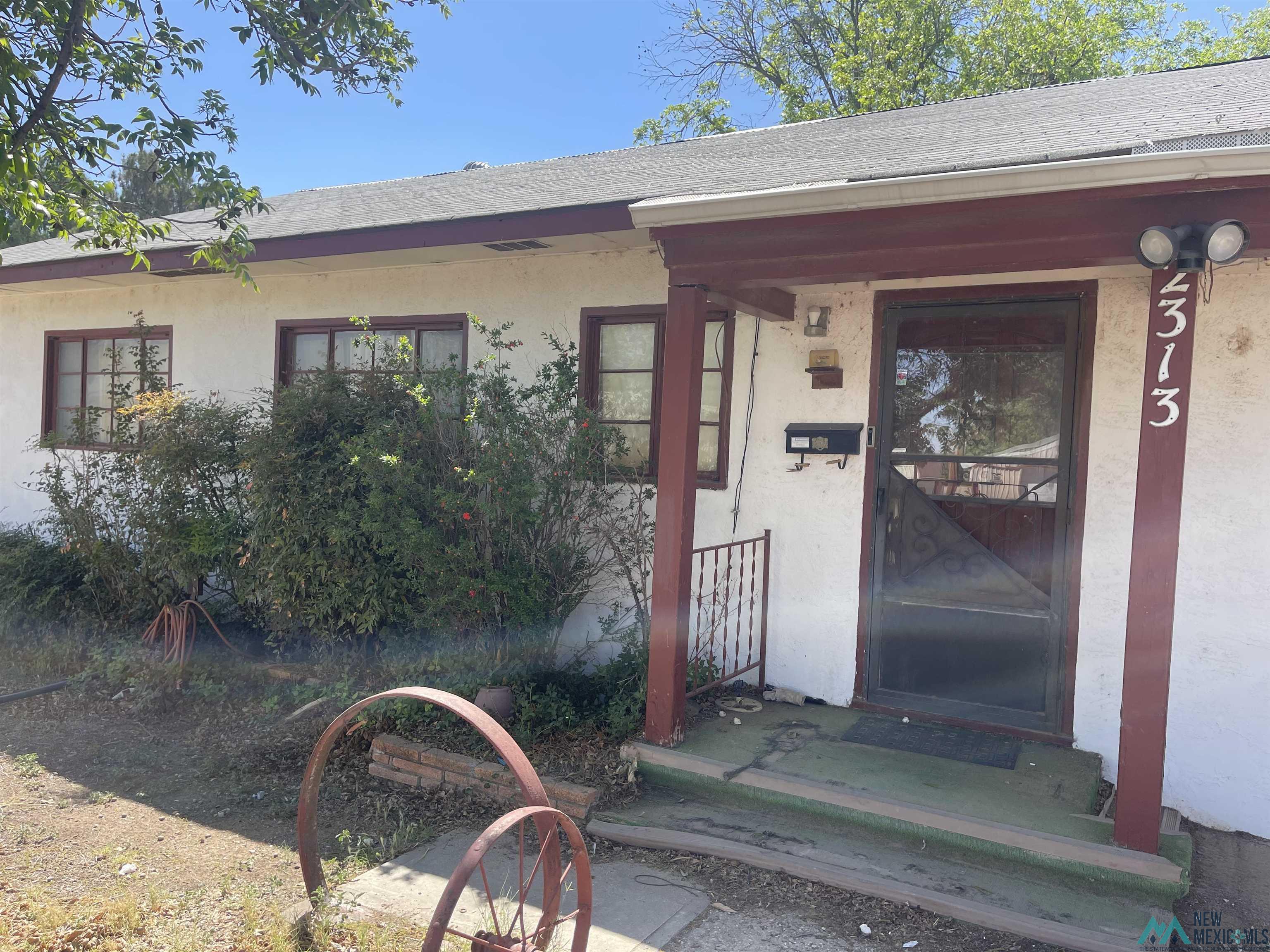 2313 Mountain Drive, Carlsbad, Texas image 3