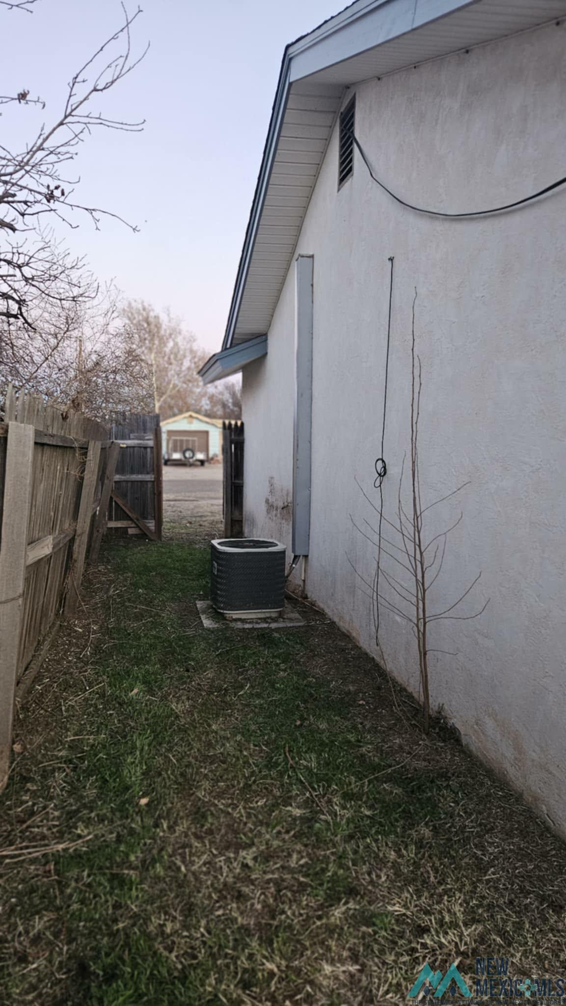 Clovis, New Mexico 88101, United States, 3 Bedrooms Bedrooms, ,2 BathroomsBathrooms,Residential,Active,254260