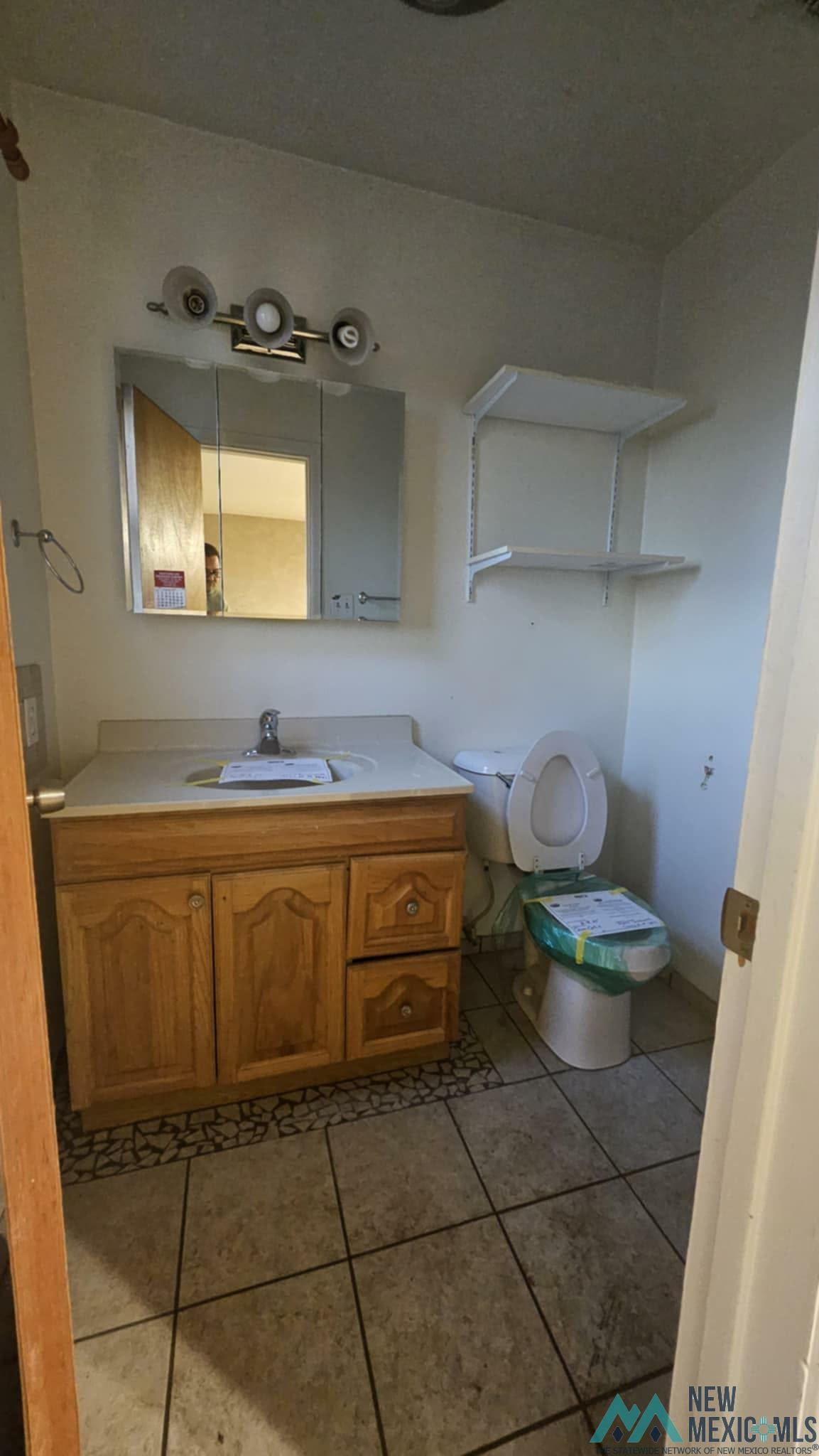 Clovis, New Mexico 88101, United States, 3 Bedrooms Bedrooms, ,2 BathroomsBathrooms,Residential,Active,254260