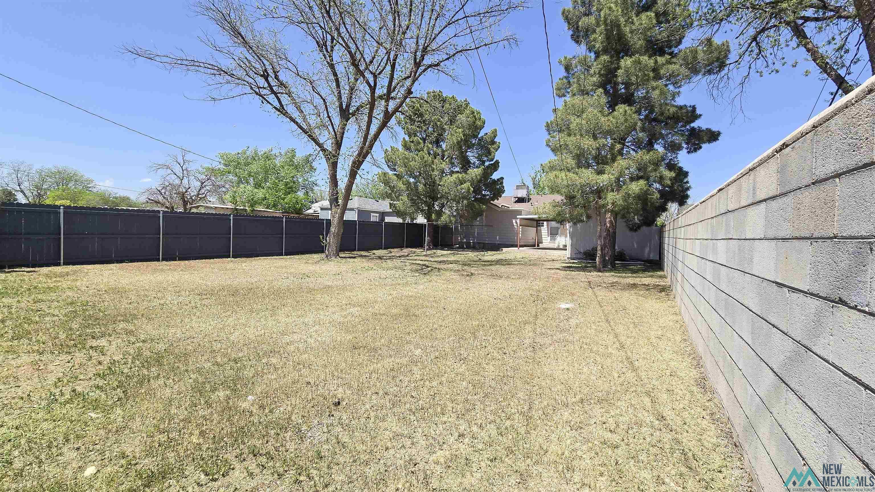 1302 W 7th Street, Roswell, Texas image 31