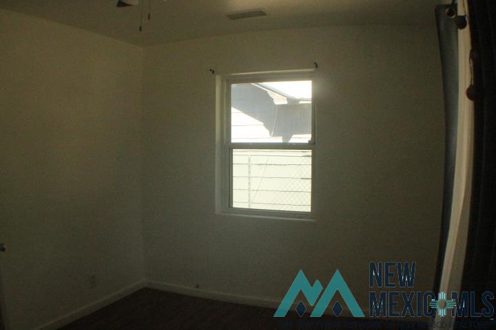 907 W Summit Street, Roswell, Texas image 16