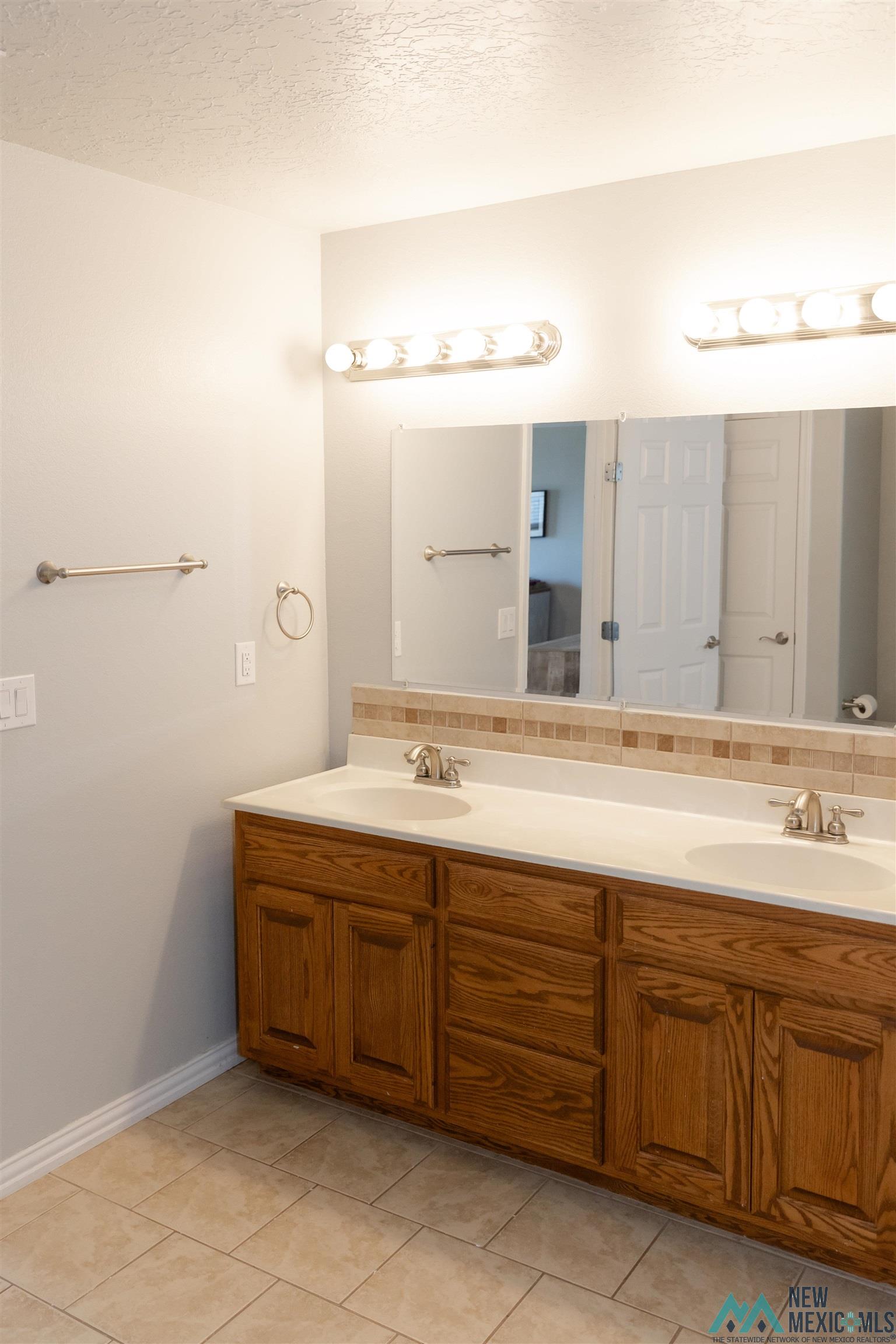 2209 W Reese Drive, Clovis, Texas image 17