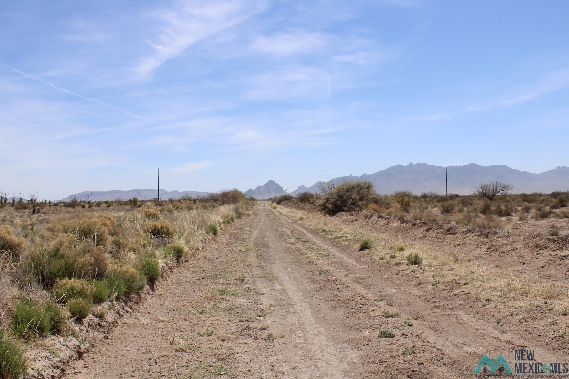 Challa Rd Sw, Deming, New Mexico image 10