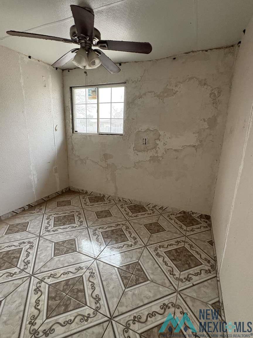 51 W Wells Street, Roswell, Texas image 5