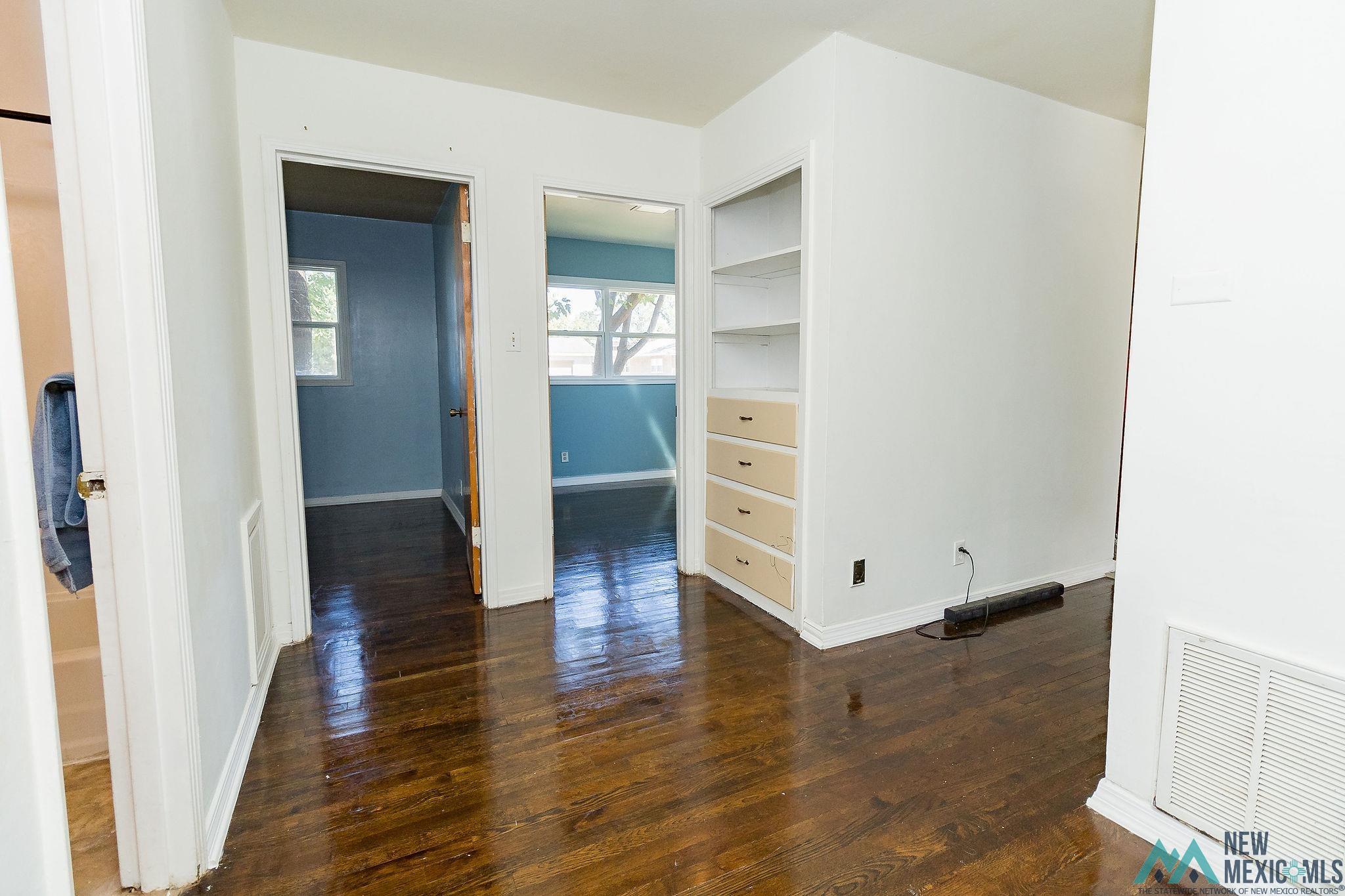 Clovis, New Mexico 88101, United States, 4 Bedrooms Bedrooms, ,2 BathroomsBathrooms,Residential,Active,43103