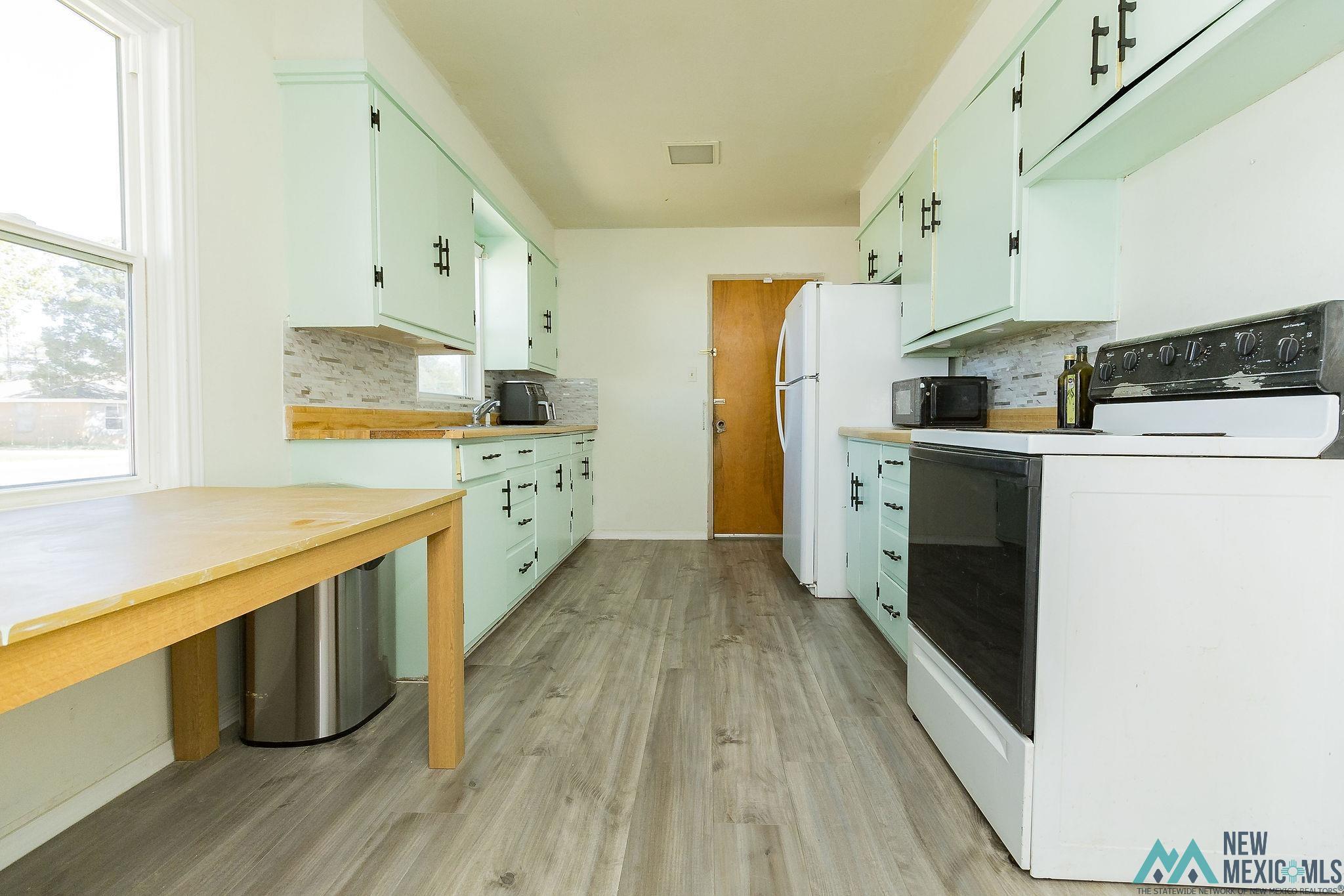 Clovis, New Mexico 88101, United States, 4 Bedrooms Bedrooms, ,2 BathroomsBathrooms,Residential,Active,43103